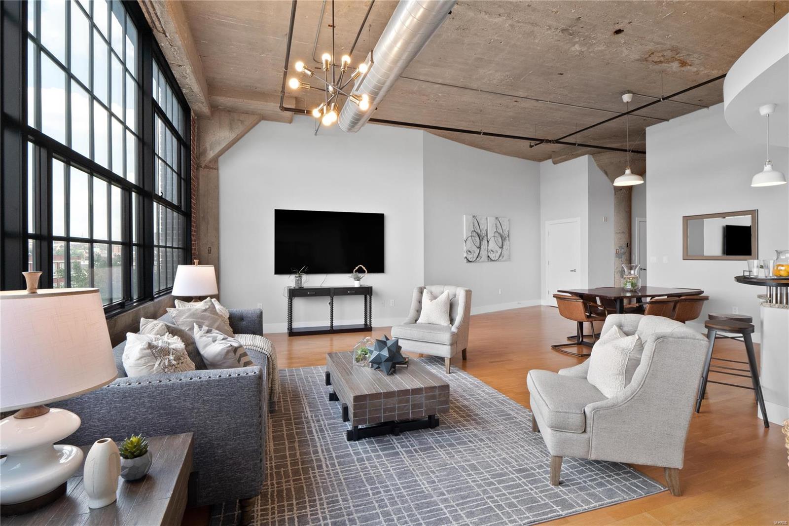 4100 Forest Park Avenue Unit: 402