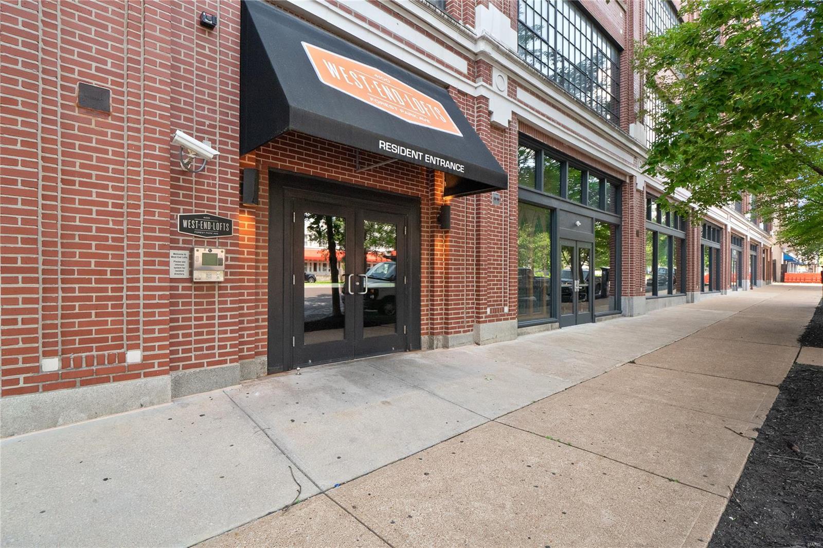 4100 Forest Park Avenue Unit: 402