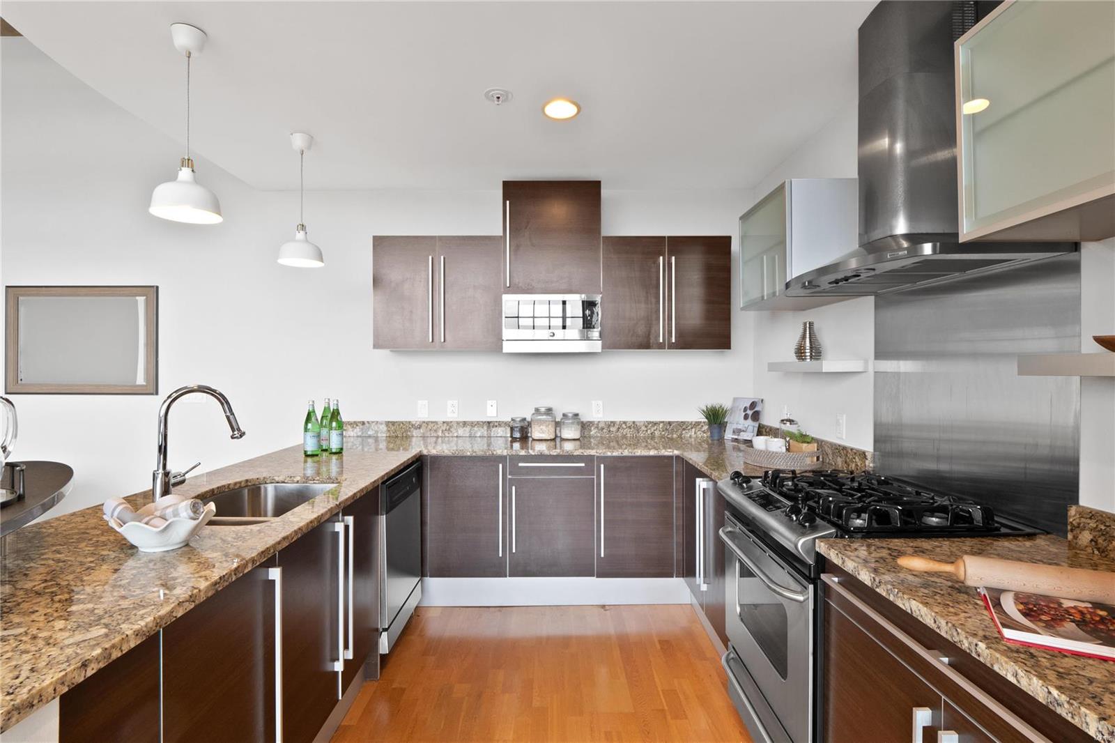 4100 Forest Park Avenue Unit: 402