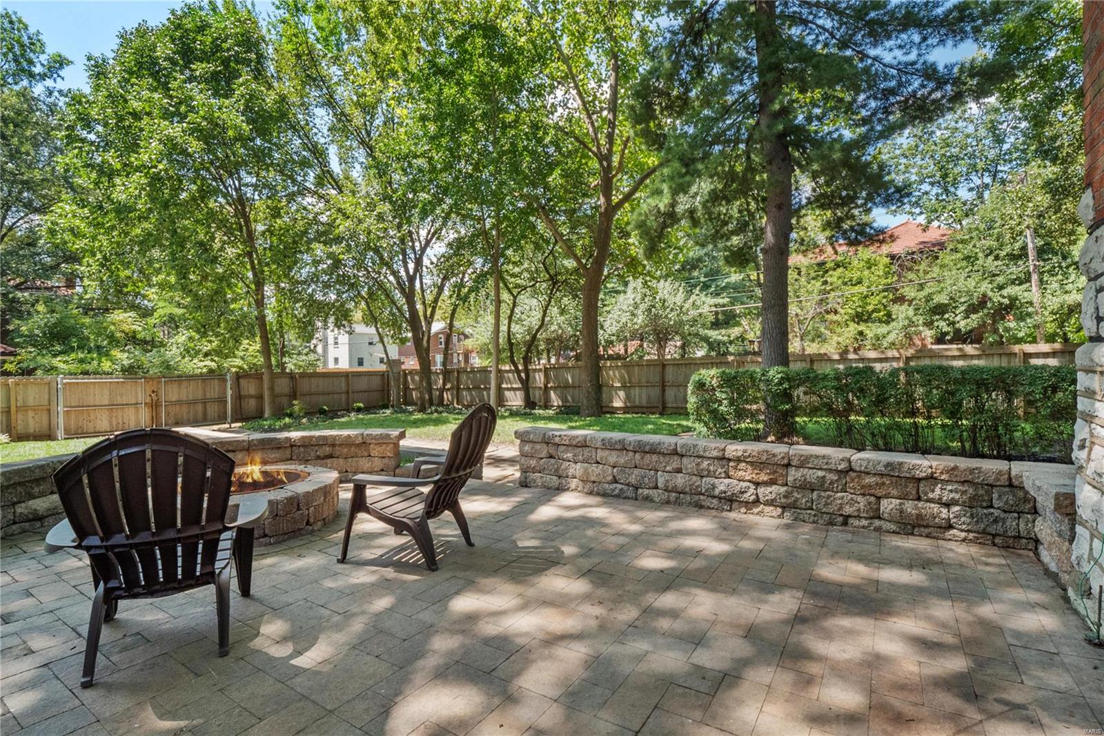 6960 Waterman Avenue