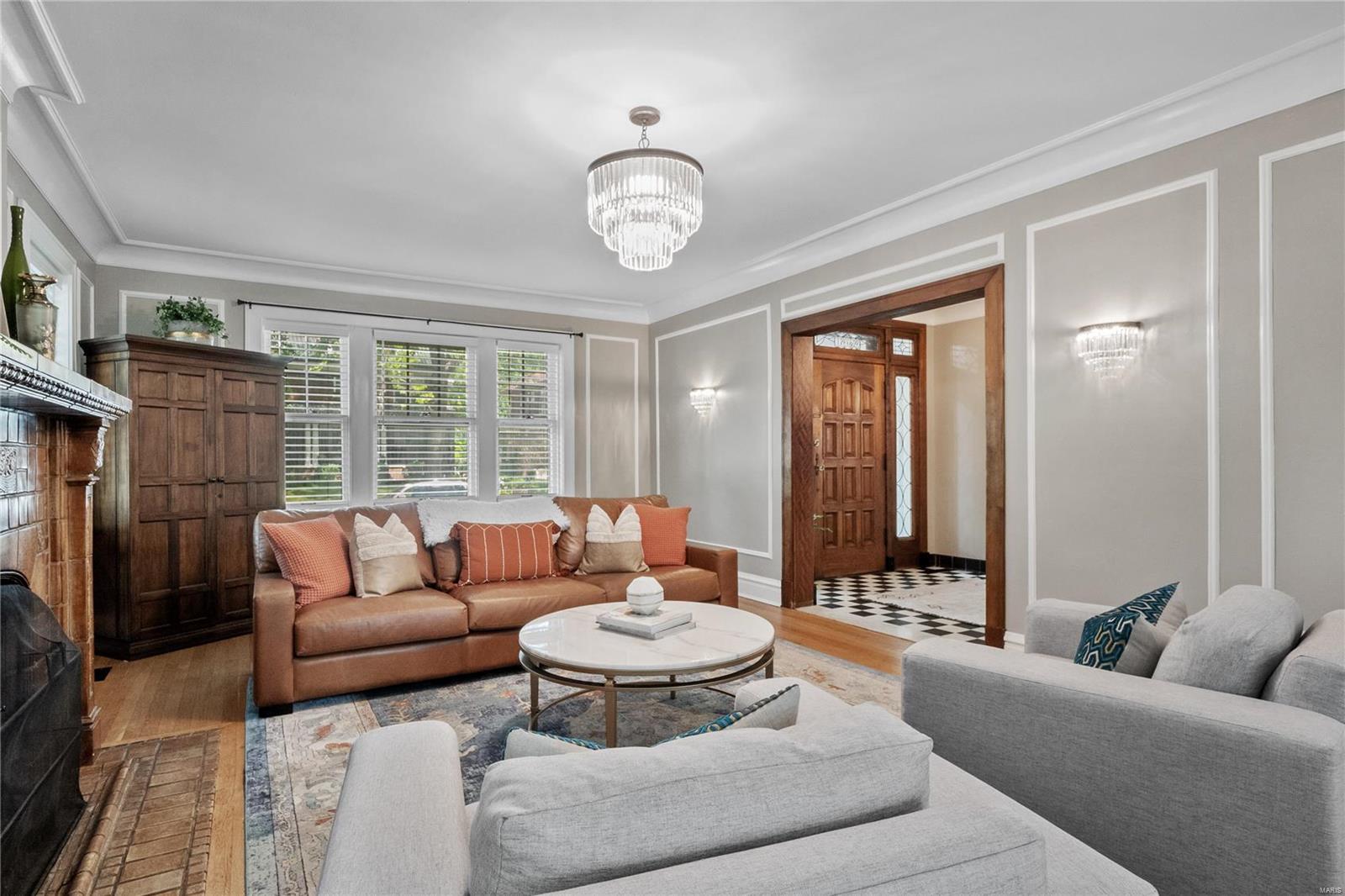 6960 Waterman Avenue