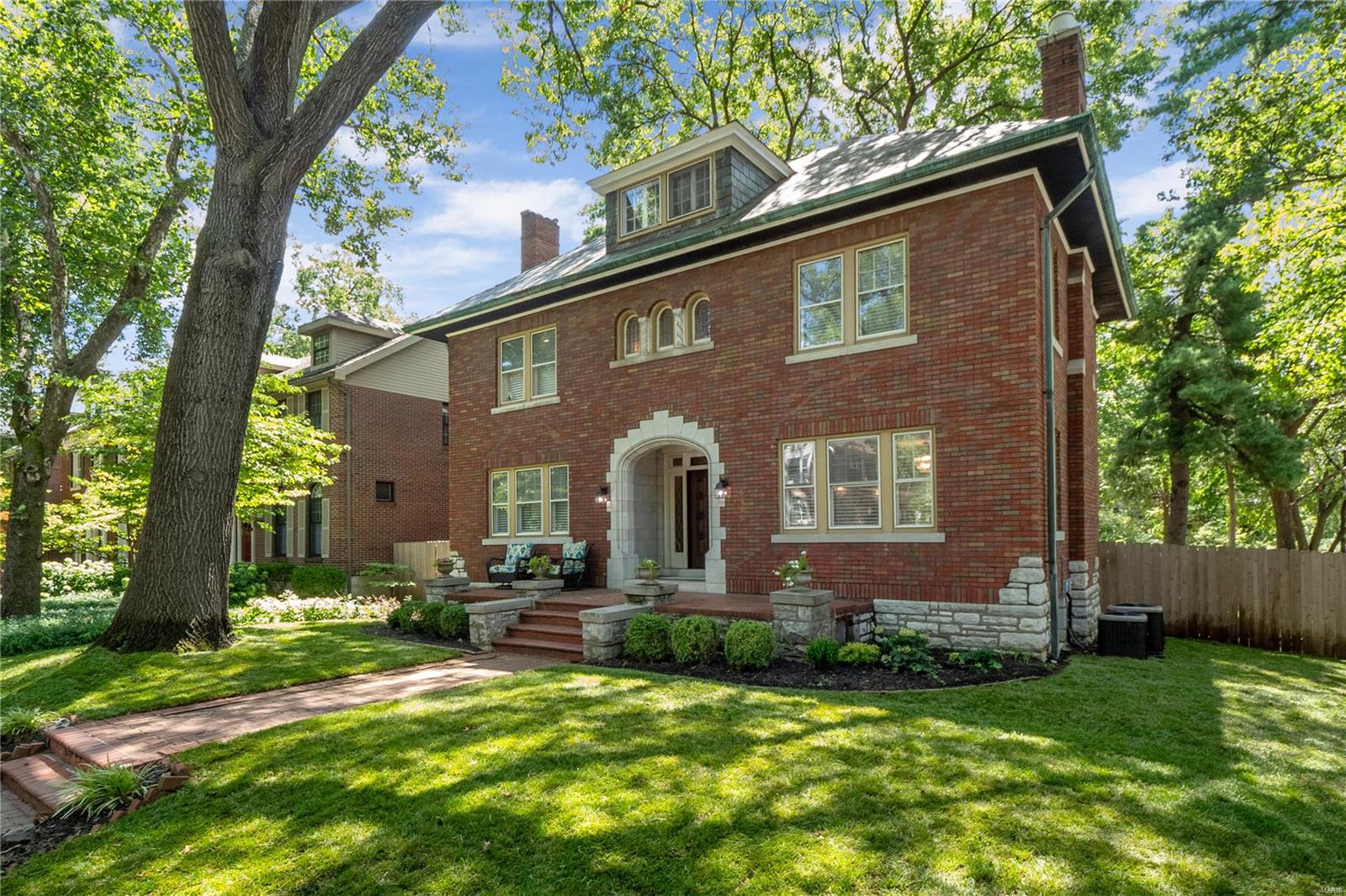 6960 Waterman Avenue