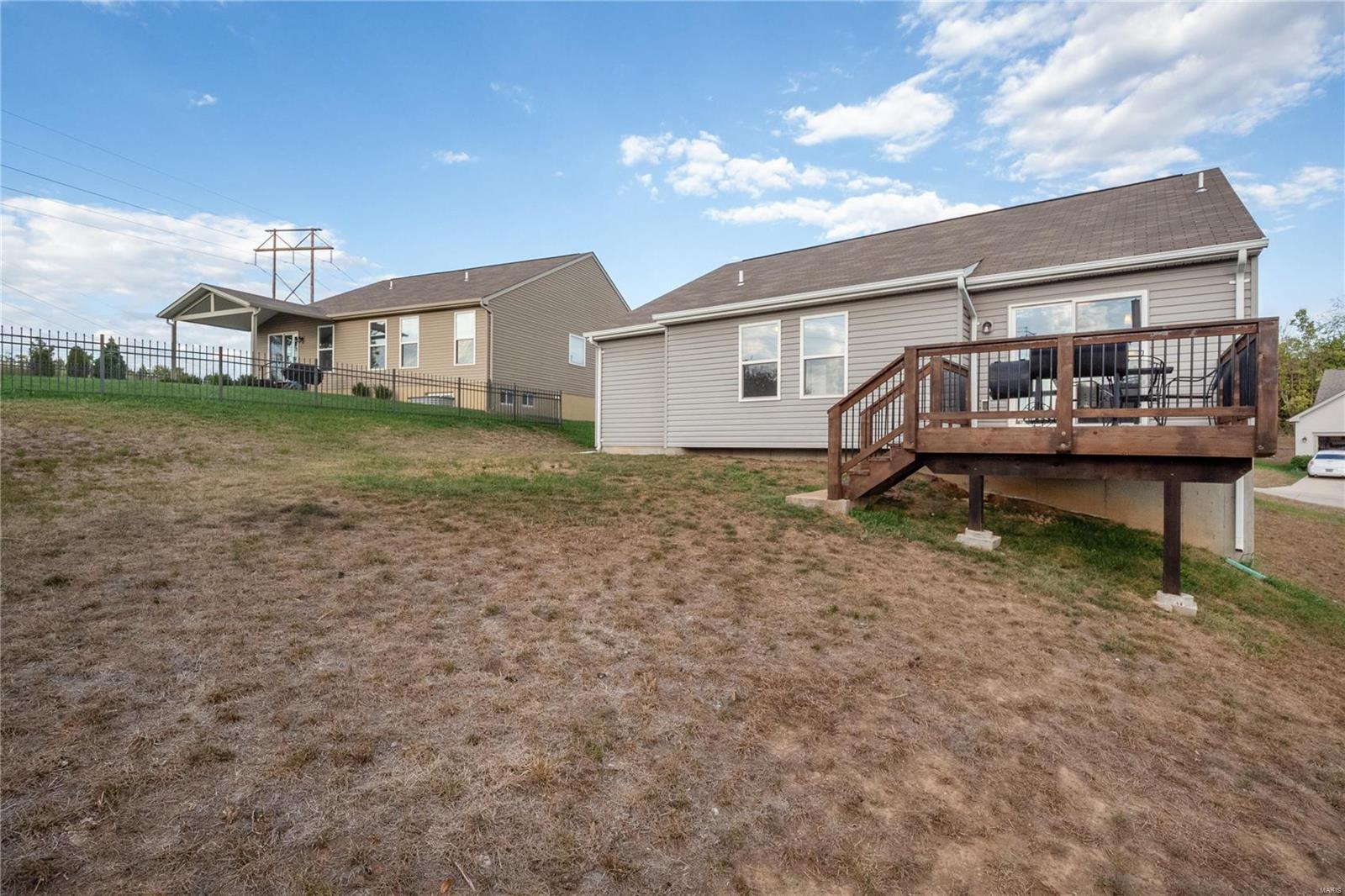 6428 Buckingham Palace Drive