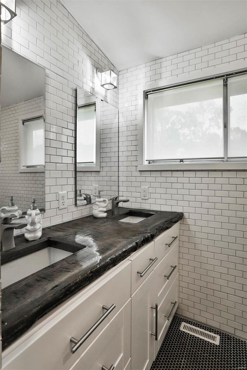 310 Sugar Creek Road