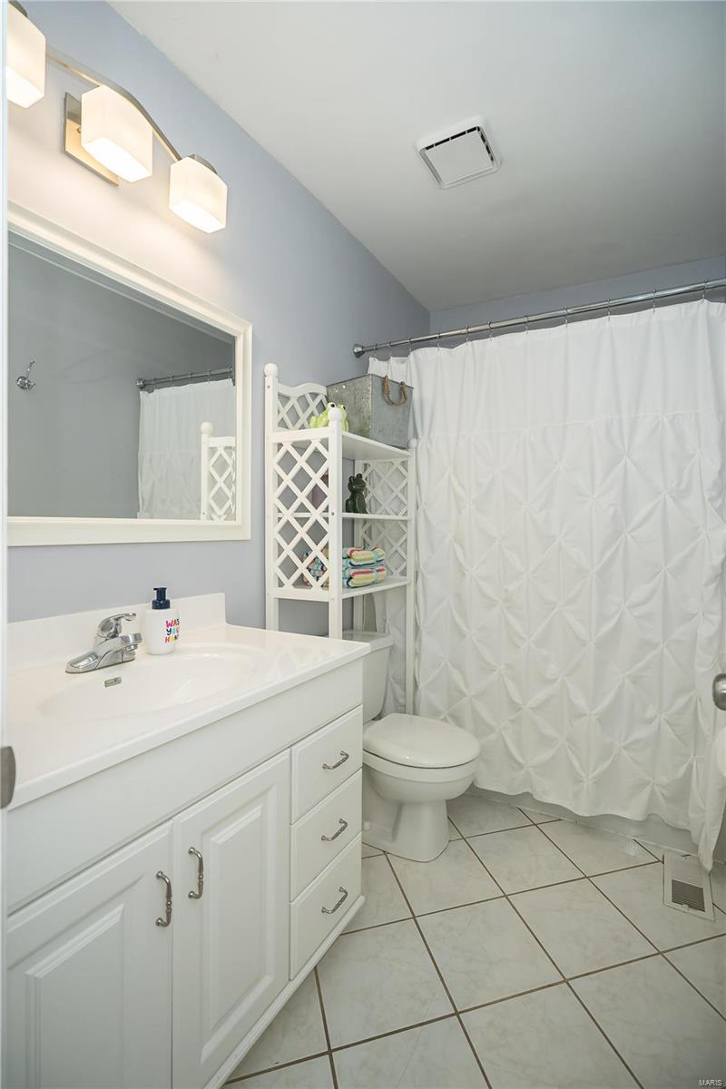 1548 Clayton Woods Court