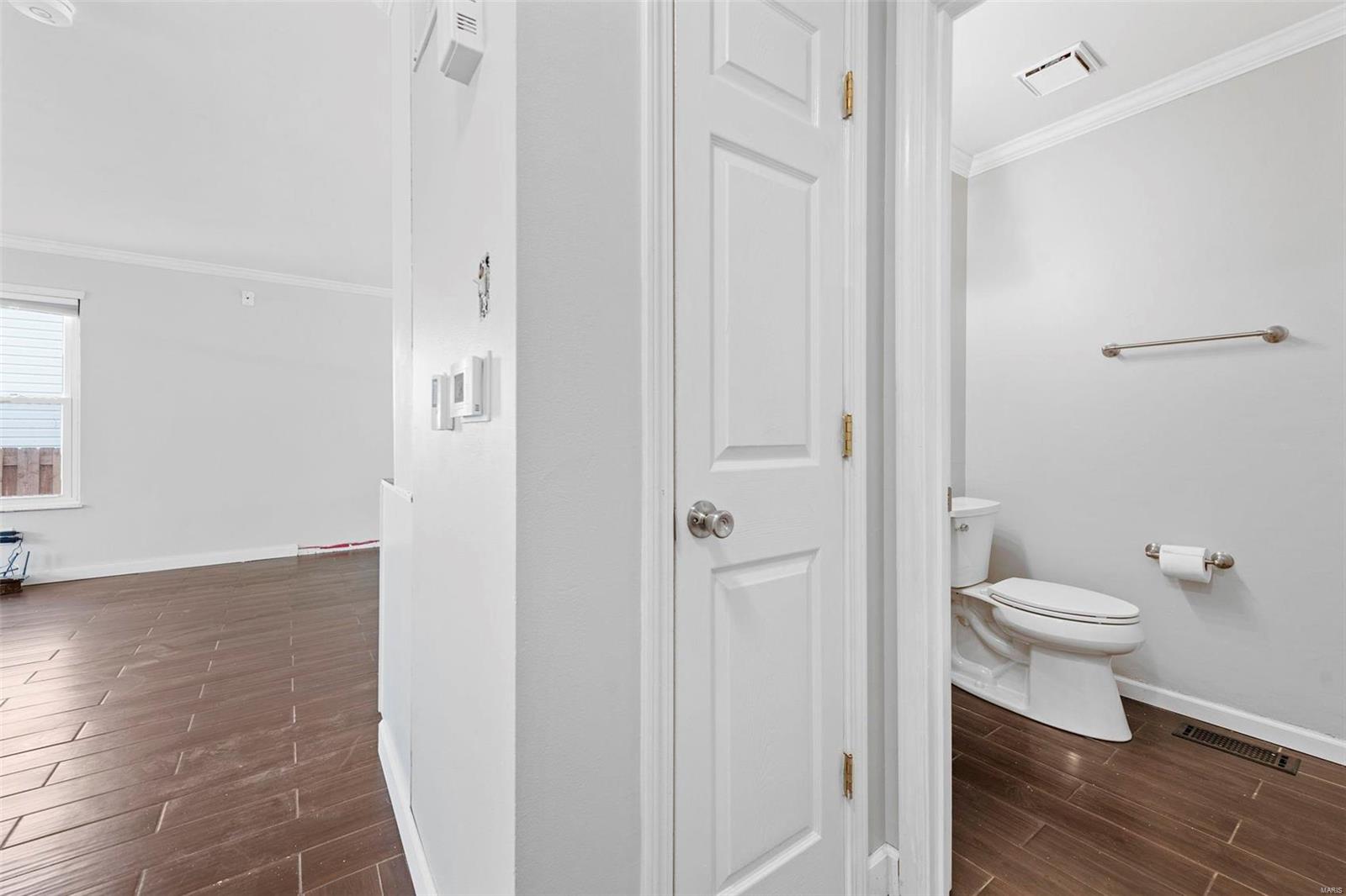 1560 Wooden Bridge Trail