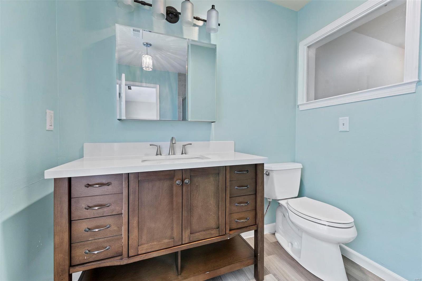 1560 Wooden Bridge Trail