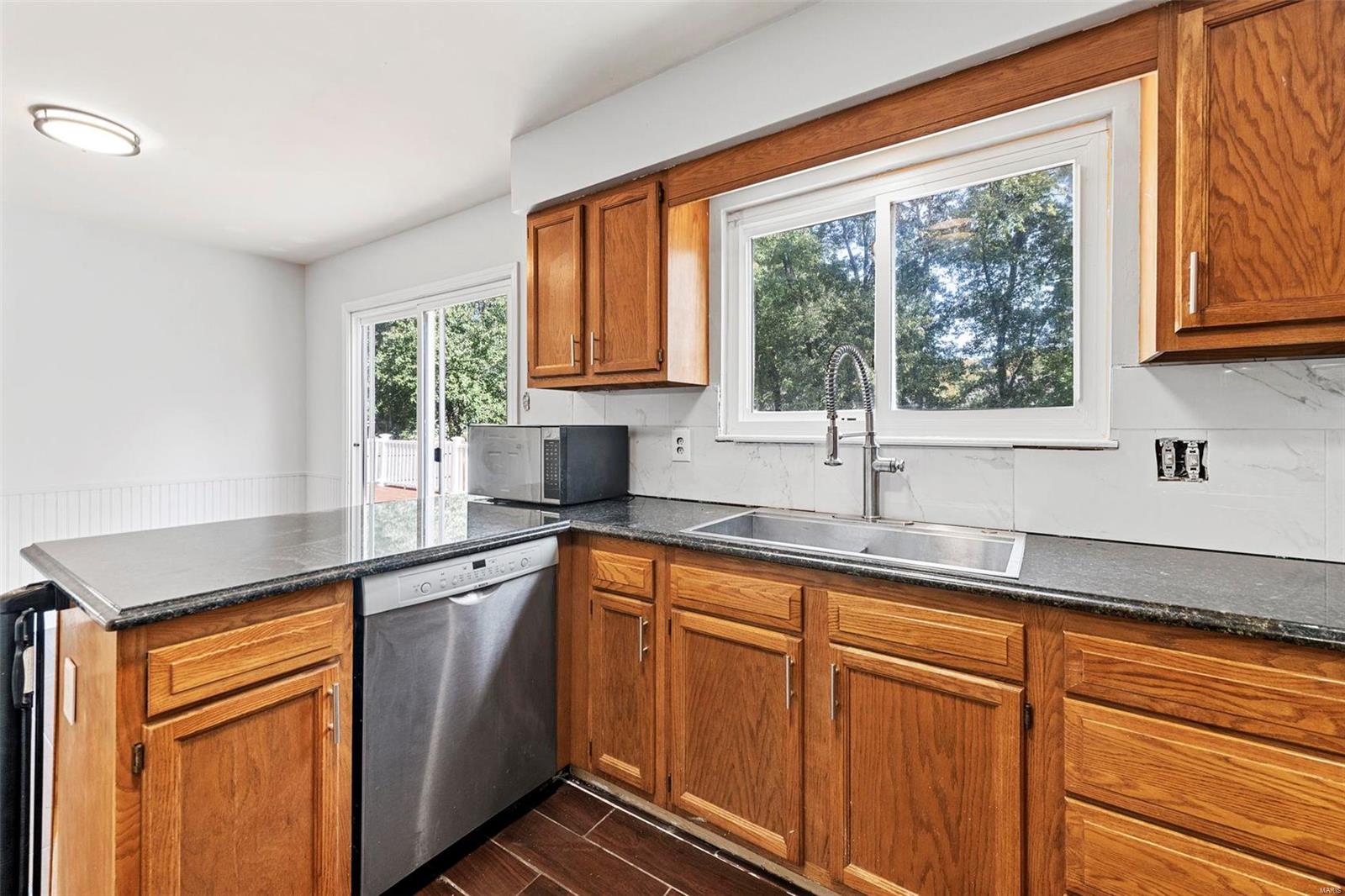 1560 Wooden Bridge Trail