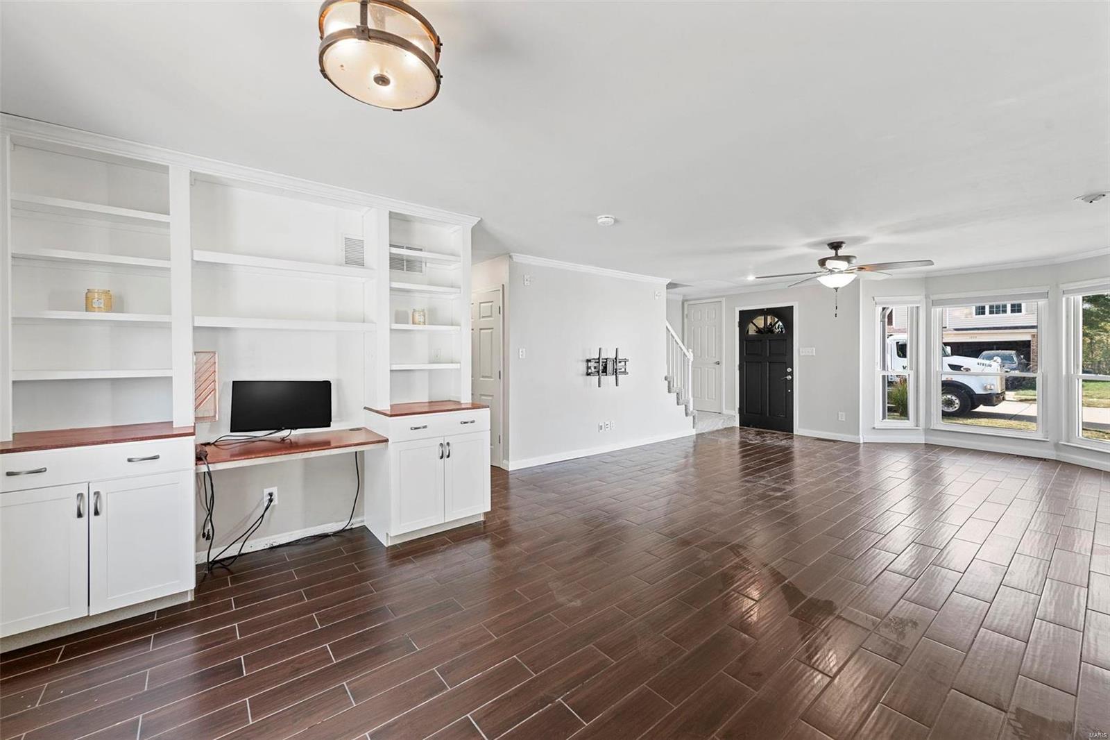 1560 Wooden Bridge Trail