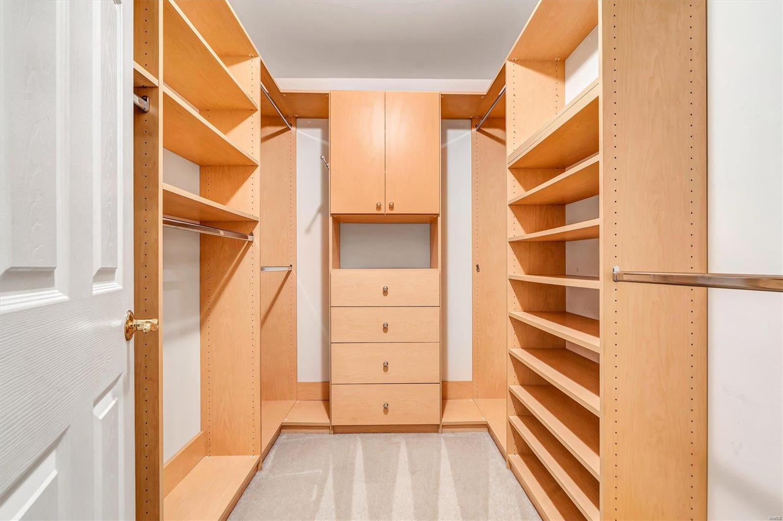 2129 McGregor Circle