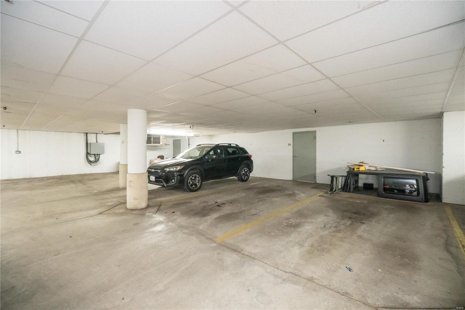 590 Sarah Lane Unit: 304