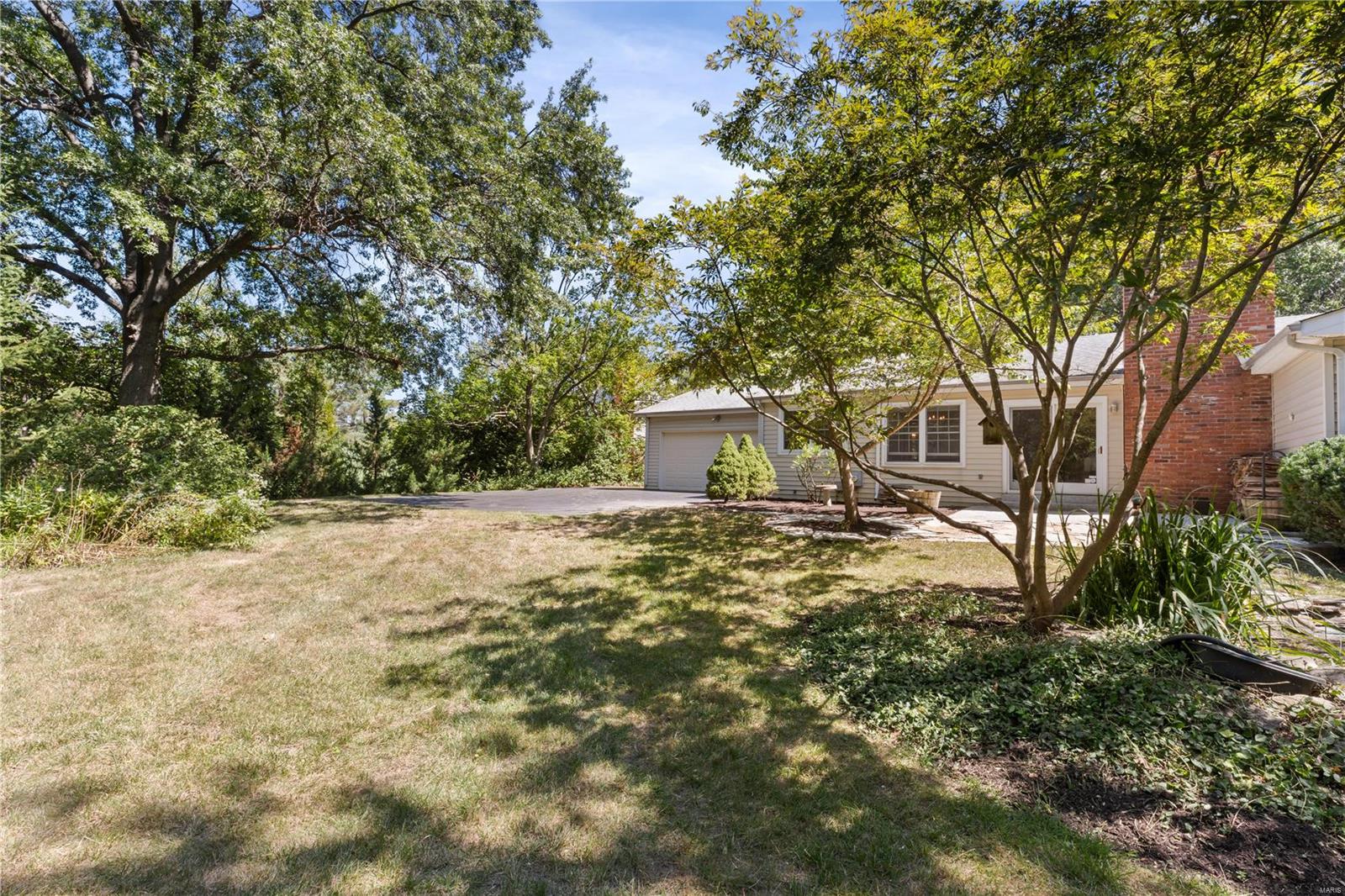 419 Caprice Gardens Court