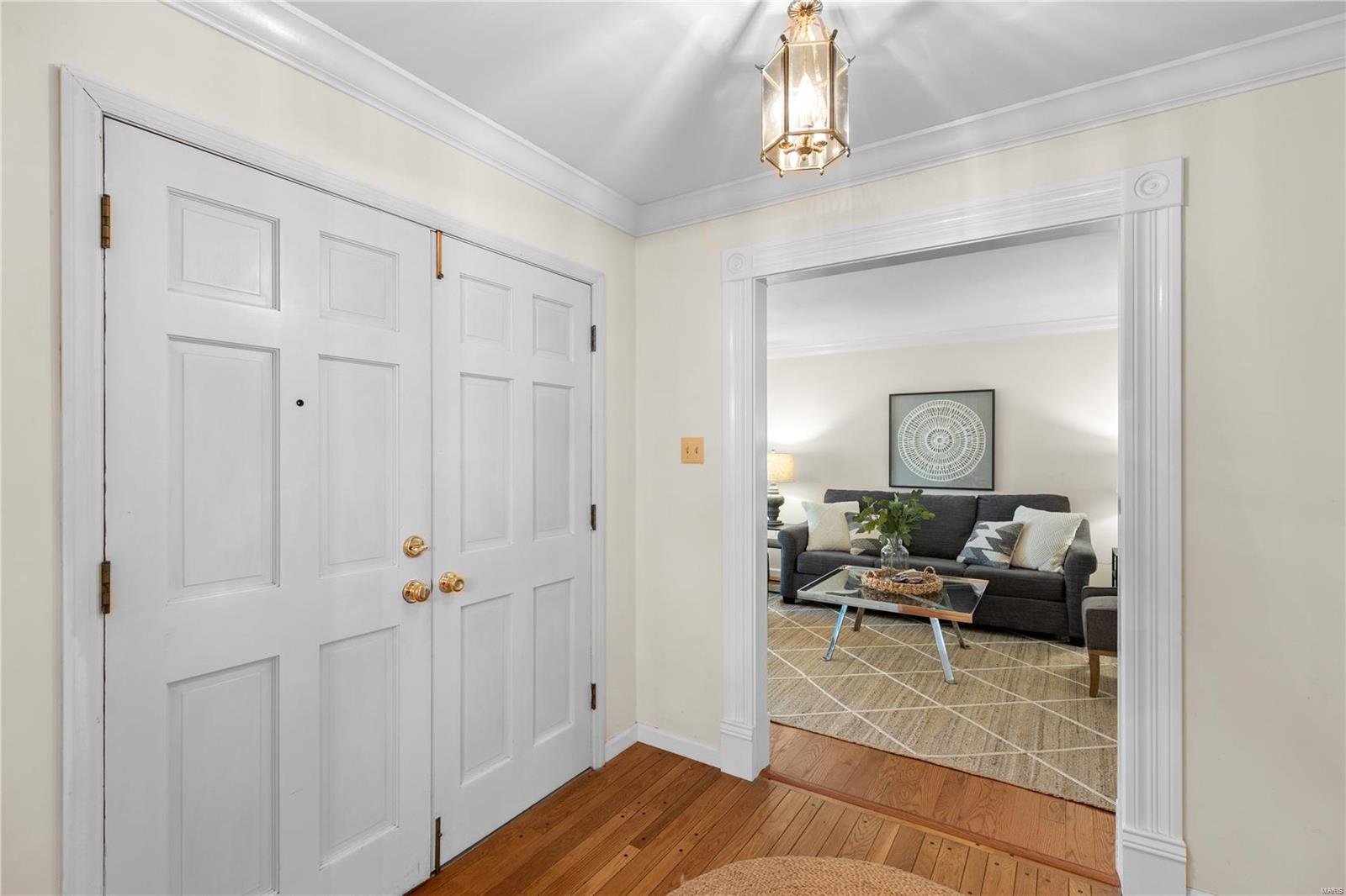 419 Caprice Gardens Court