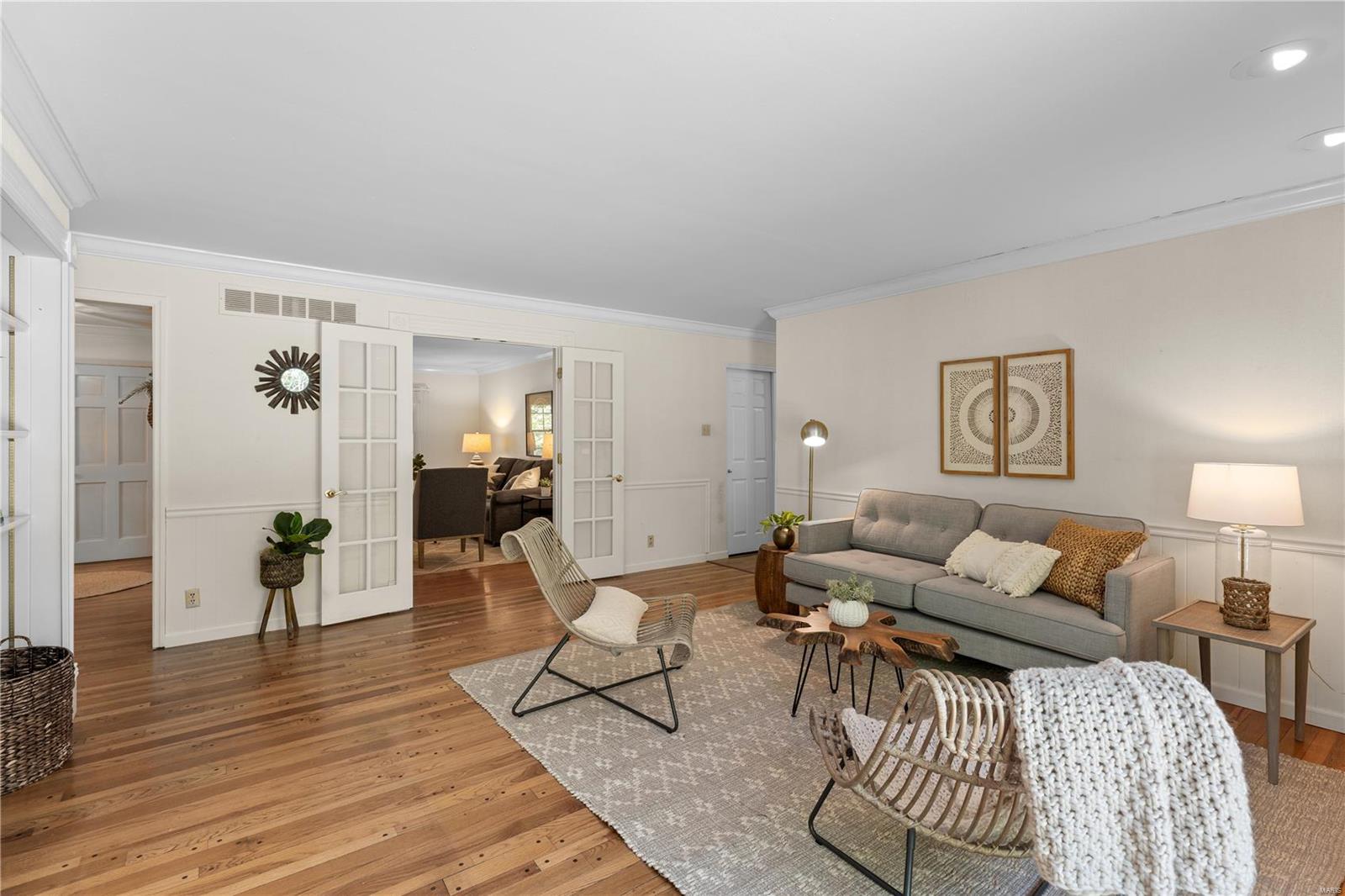 419 Caprice Gardens Court