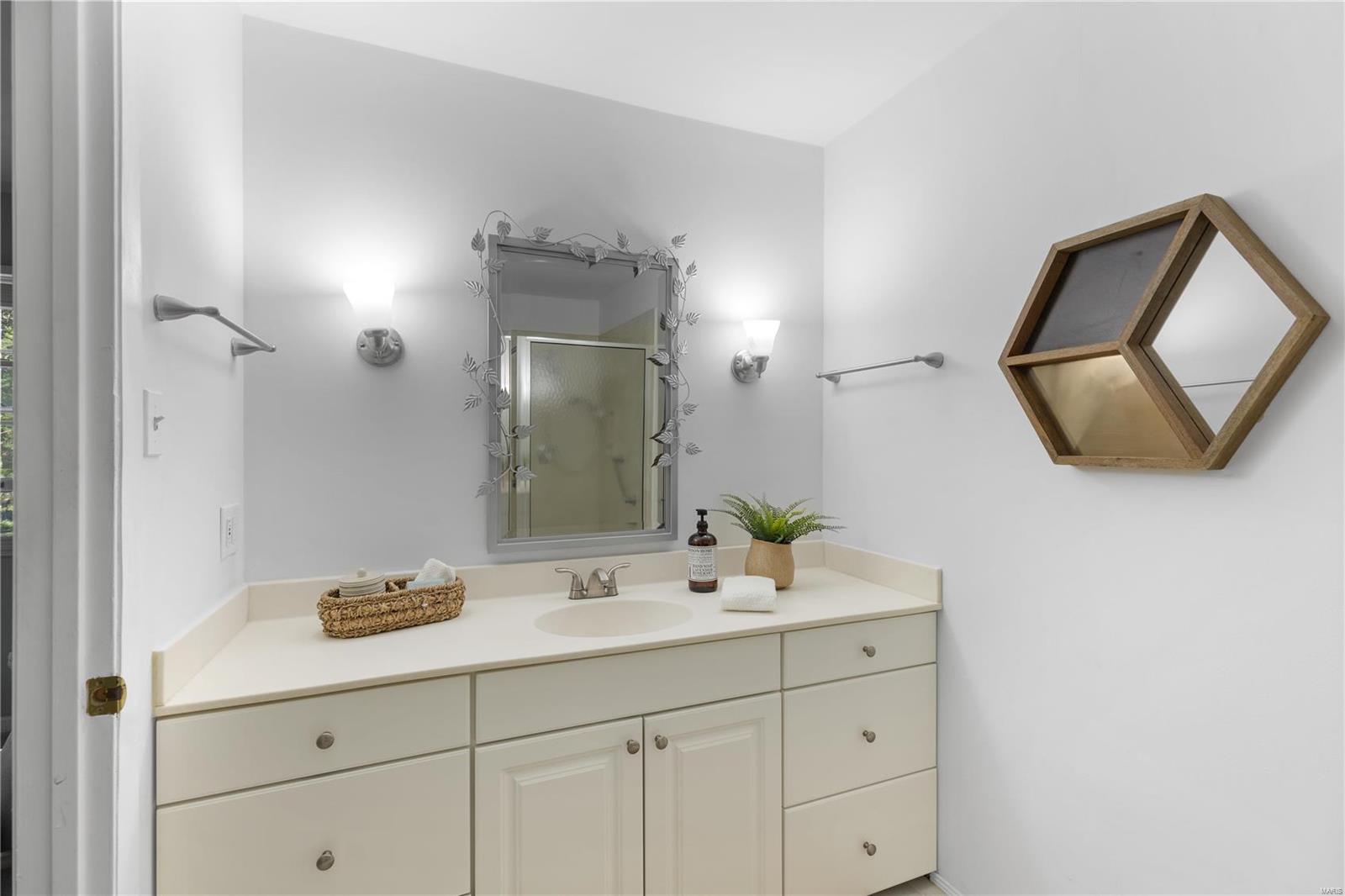 419 Caprice Gardens Court