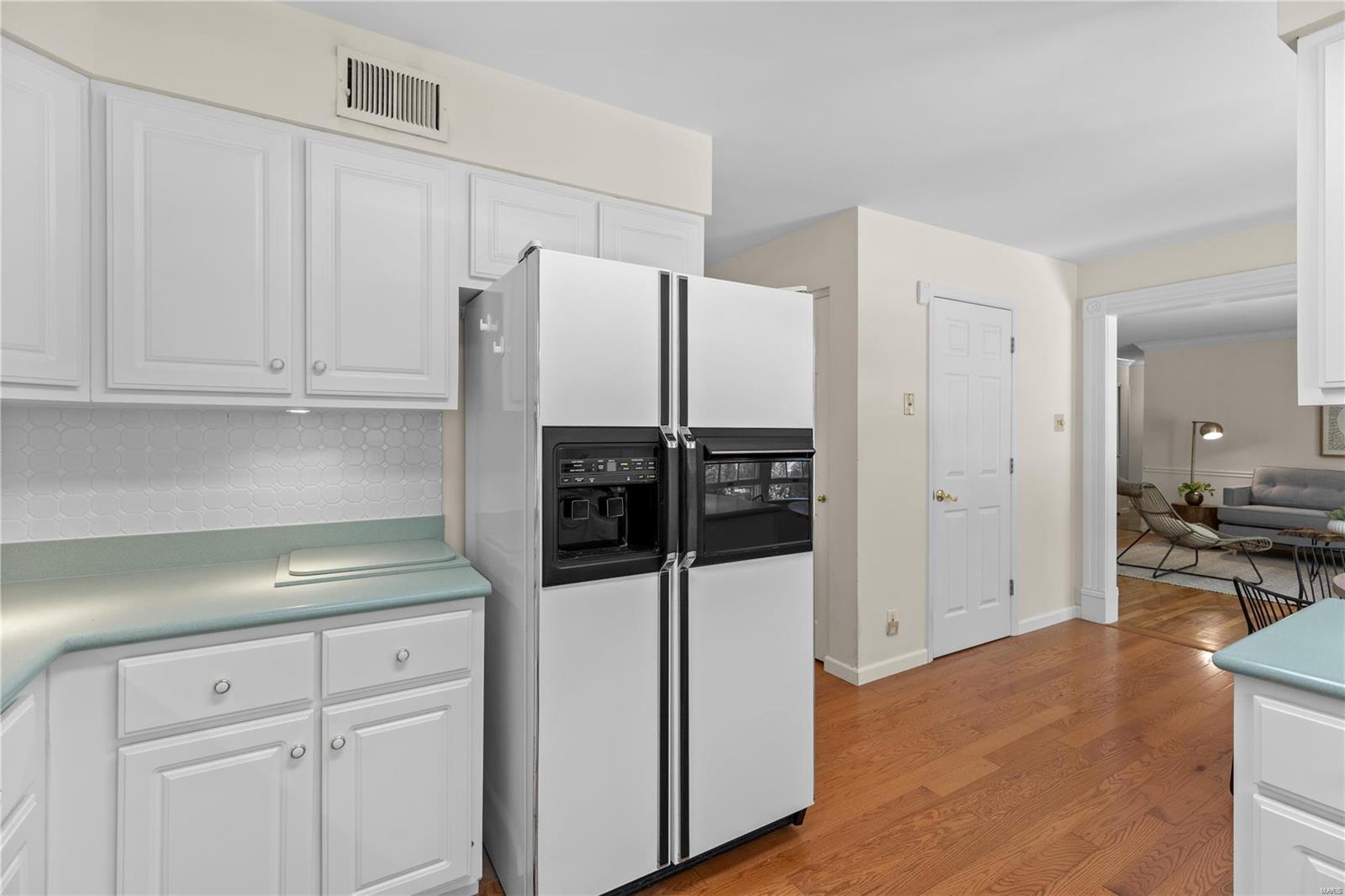 419 Caprice Gardens Court