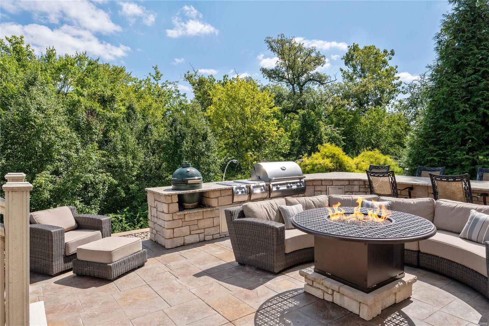 1084 Nooning Tree Drive