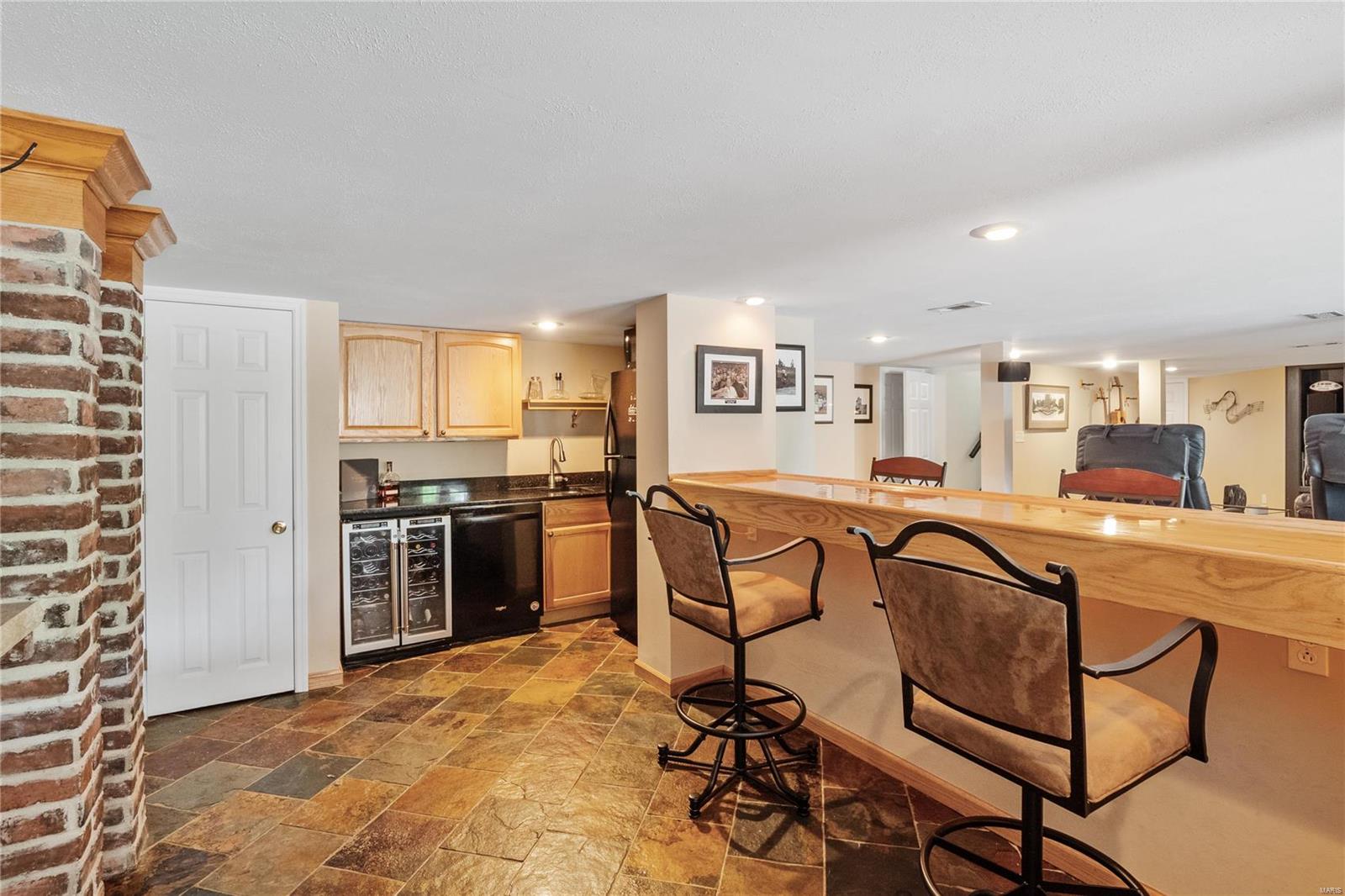 1084 Nooning Tree Drive