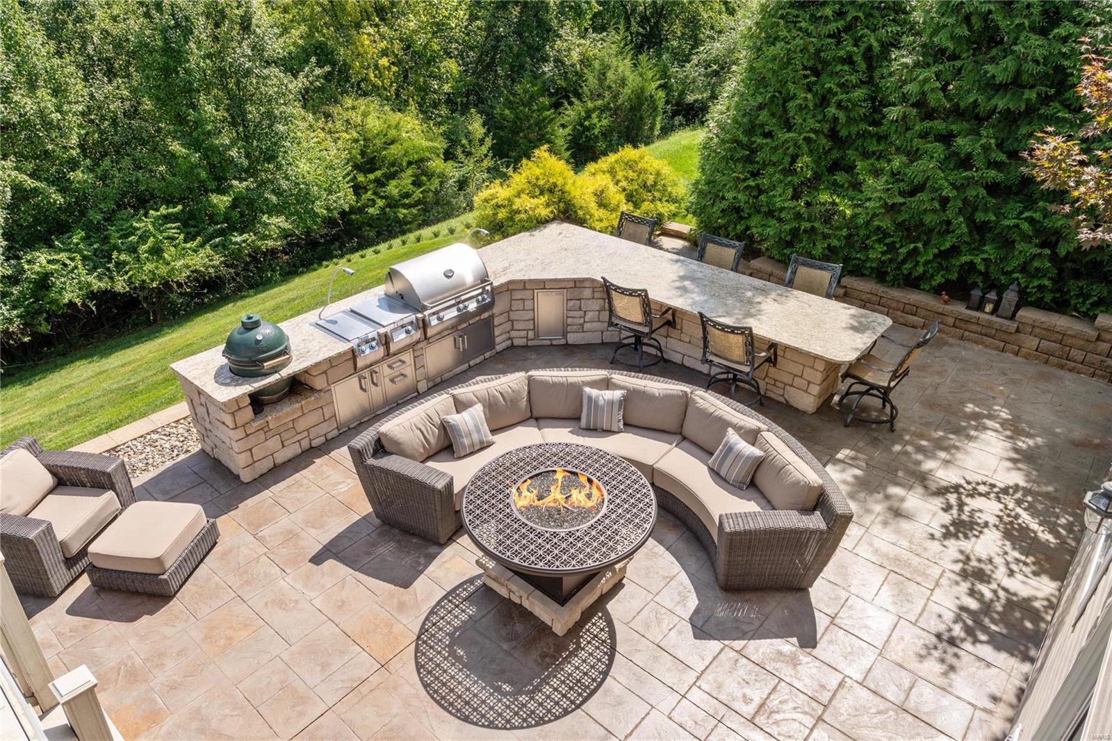 1084 Nooning Tree Drive