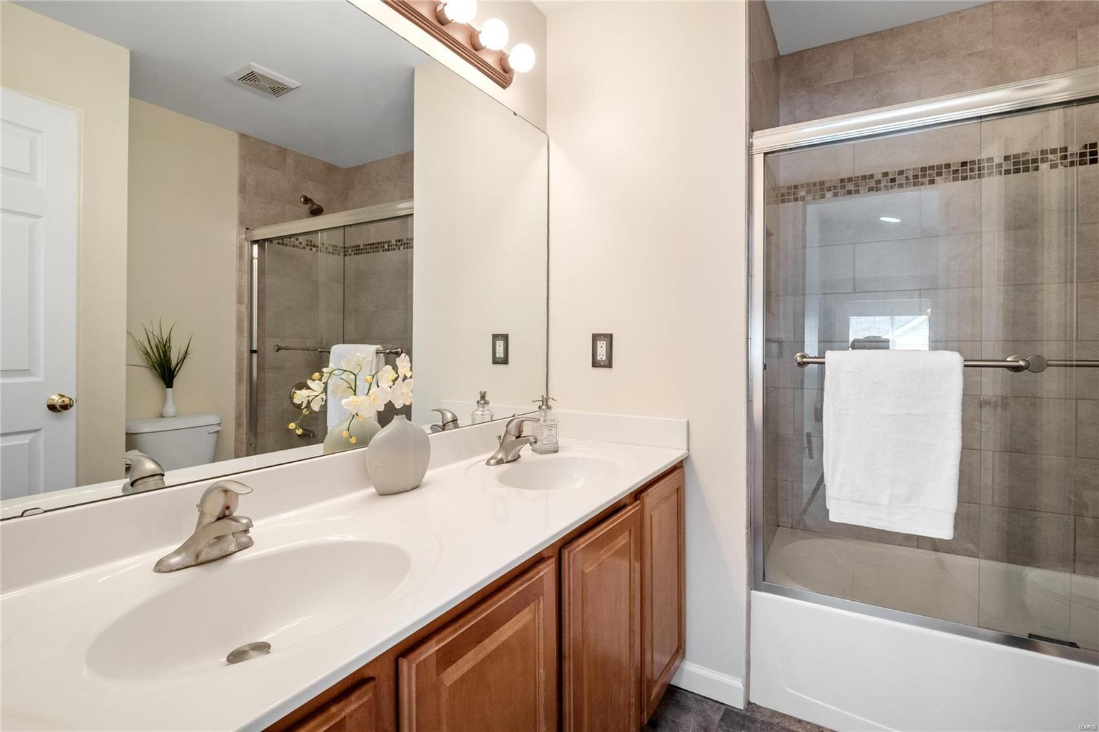 1084 Nooning Tree Drive