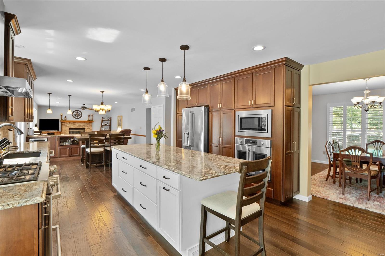 2118 Cliff Cave Crossing Court