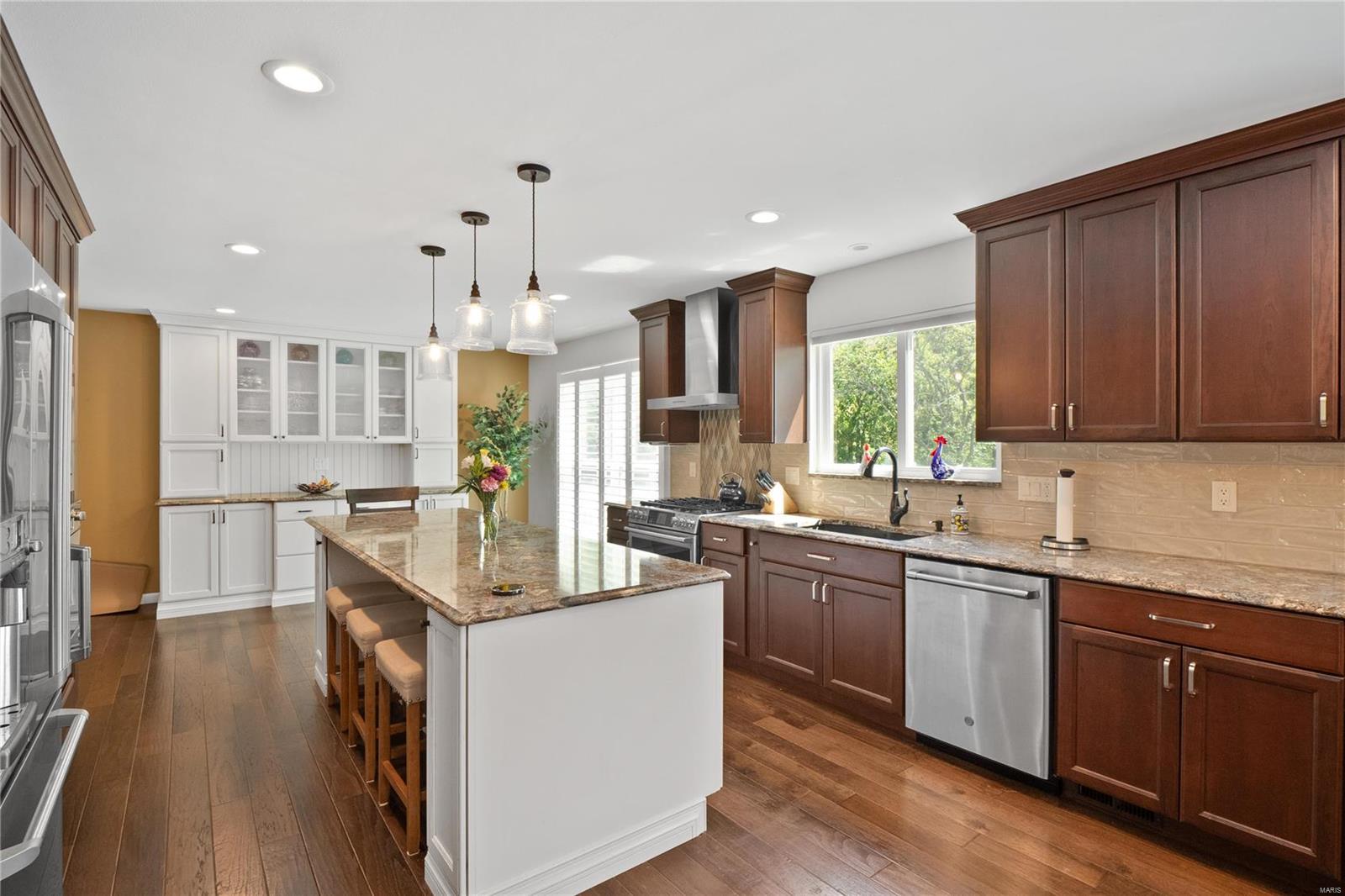 2118 Cliff Cave Crossing Court