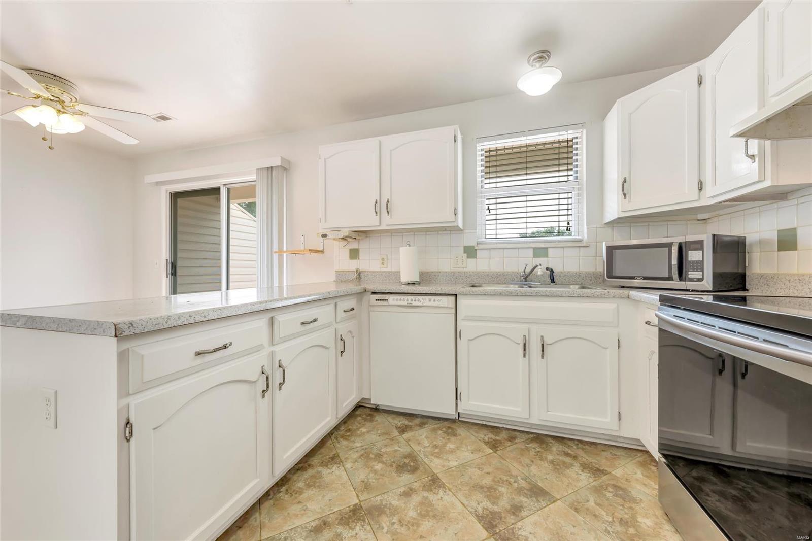 1543 Bittersweet Court Unit: 2