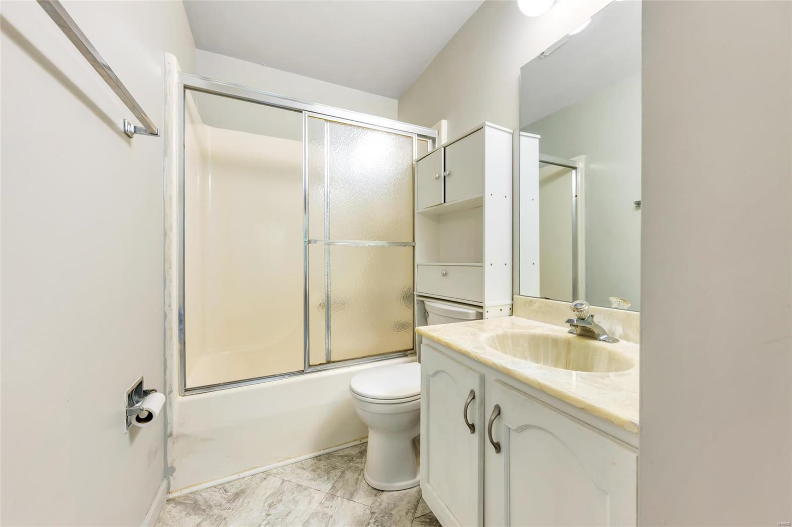 1543 Bittersweet Court Unit: 2