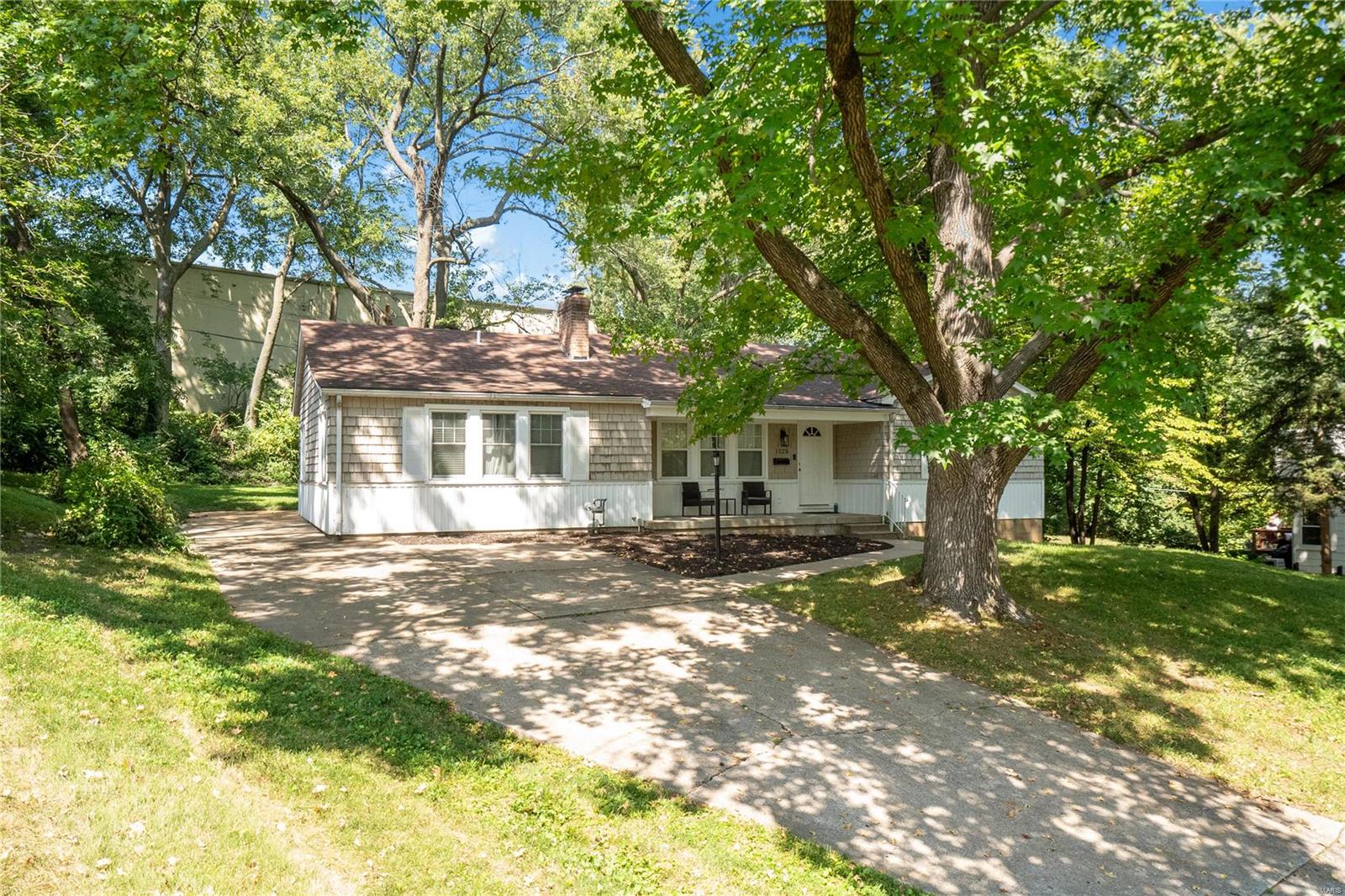 1125 Saint Charles Avenue