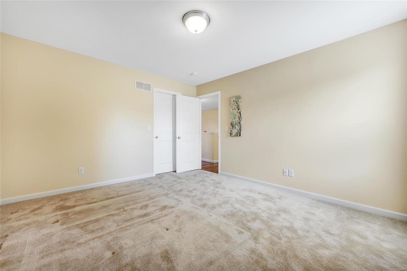 12 Glen valley Court