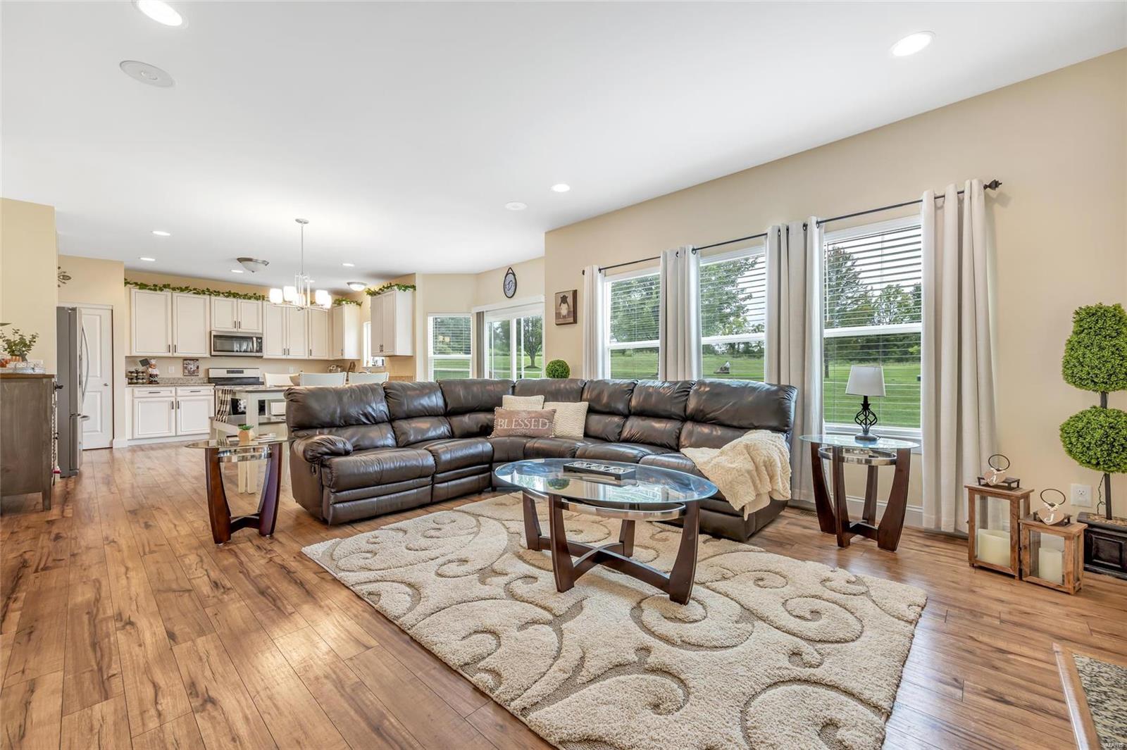 12 Glen valley Court