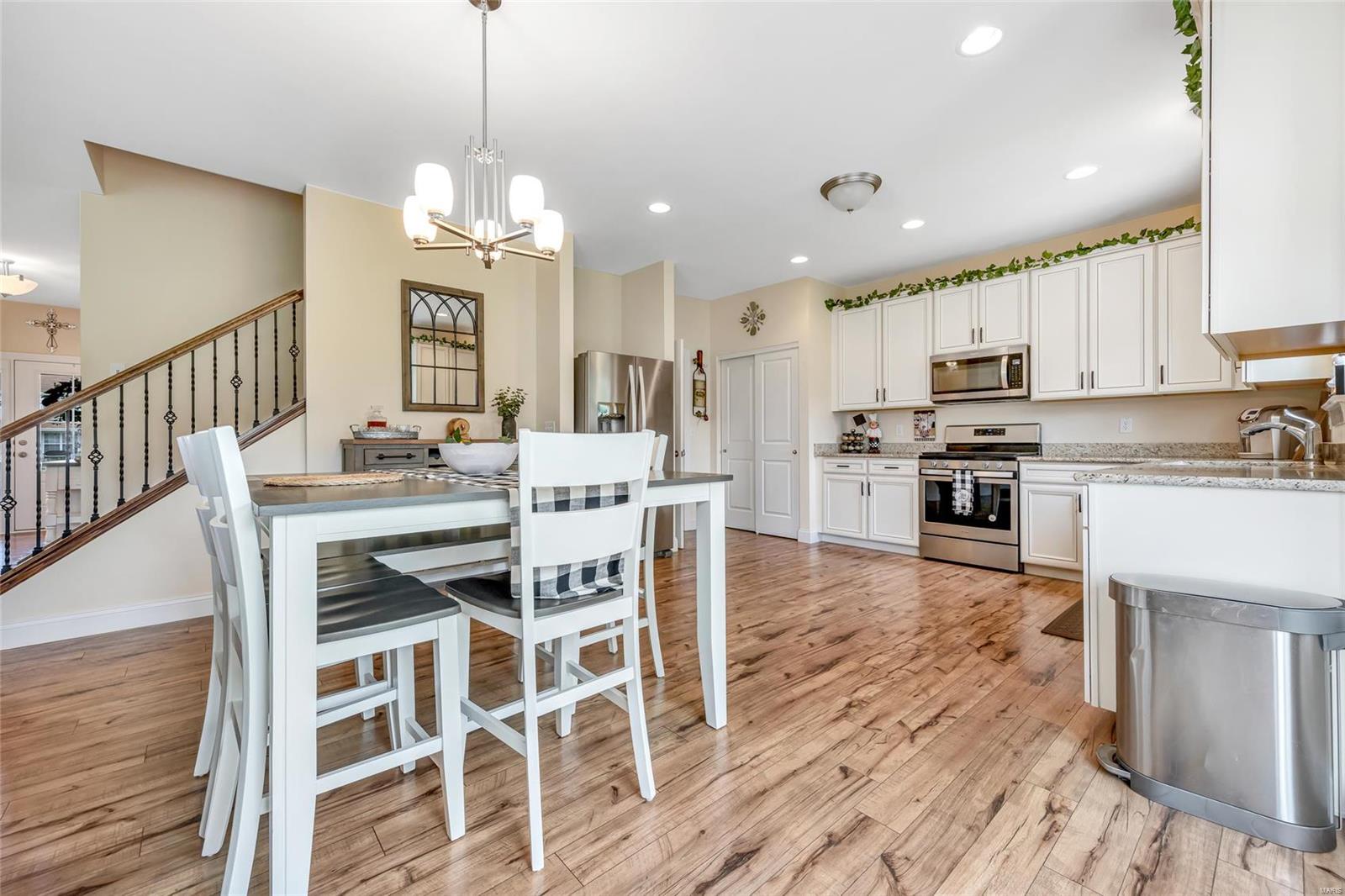 12 Glen valley Court