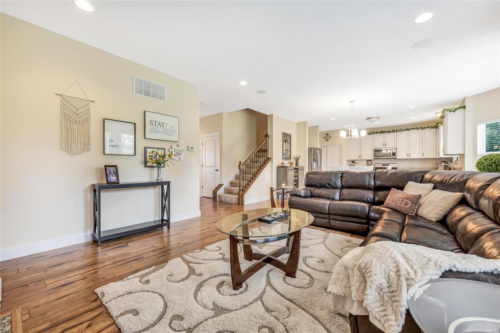 12 Glen valley Court