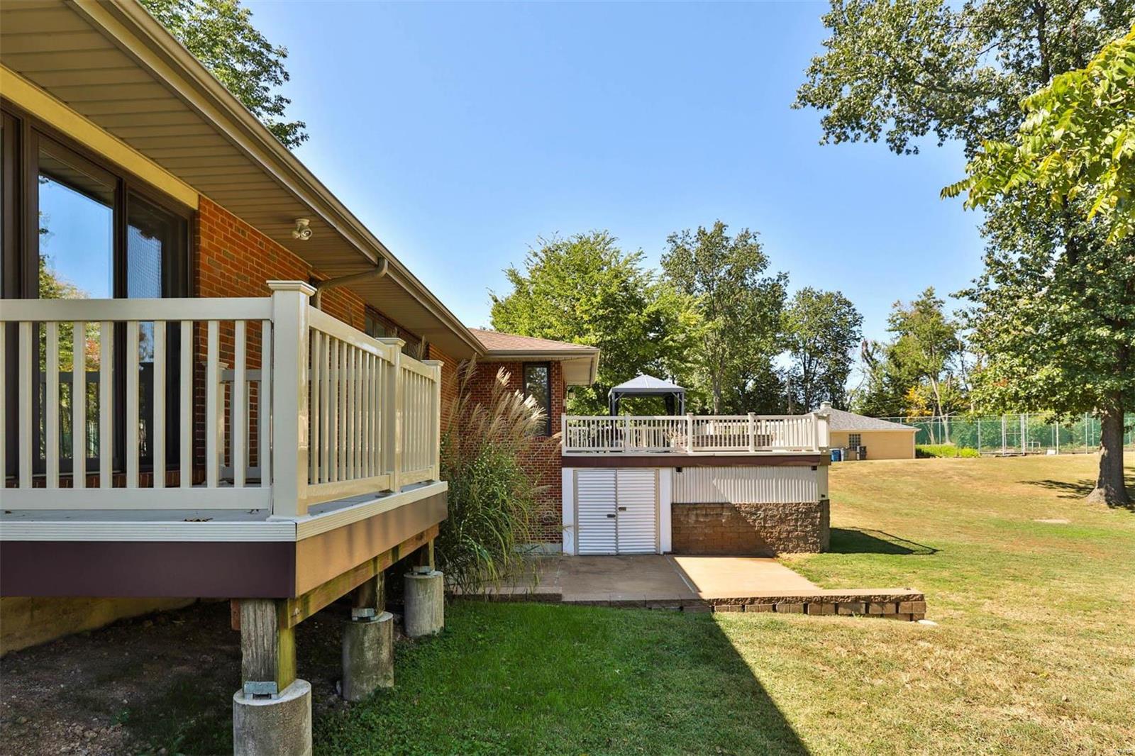 10101 Courtwick Drive