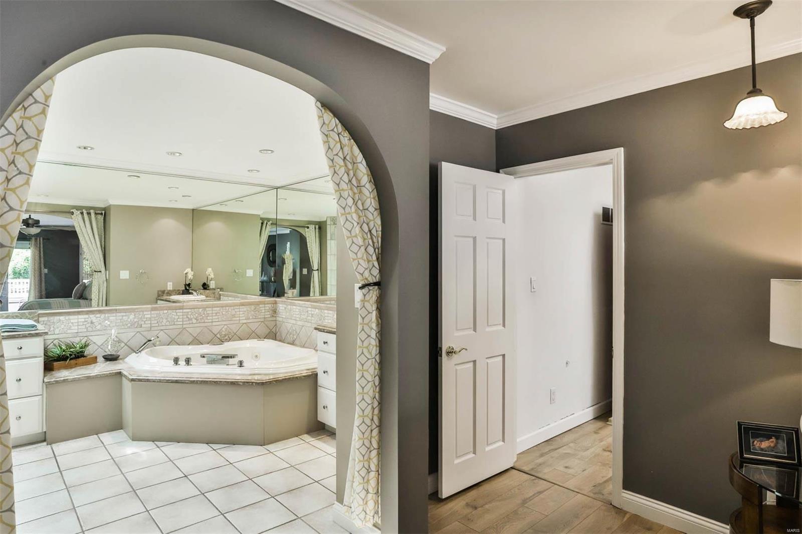 10101 Courtwick Drive