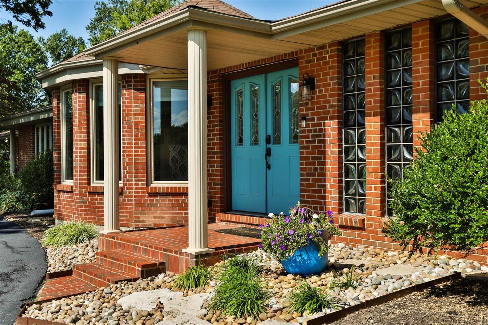 10101 Courtwick Drive