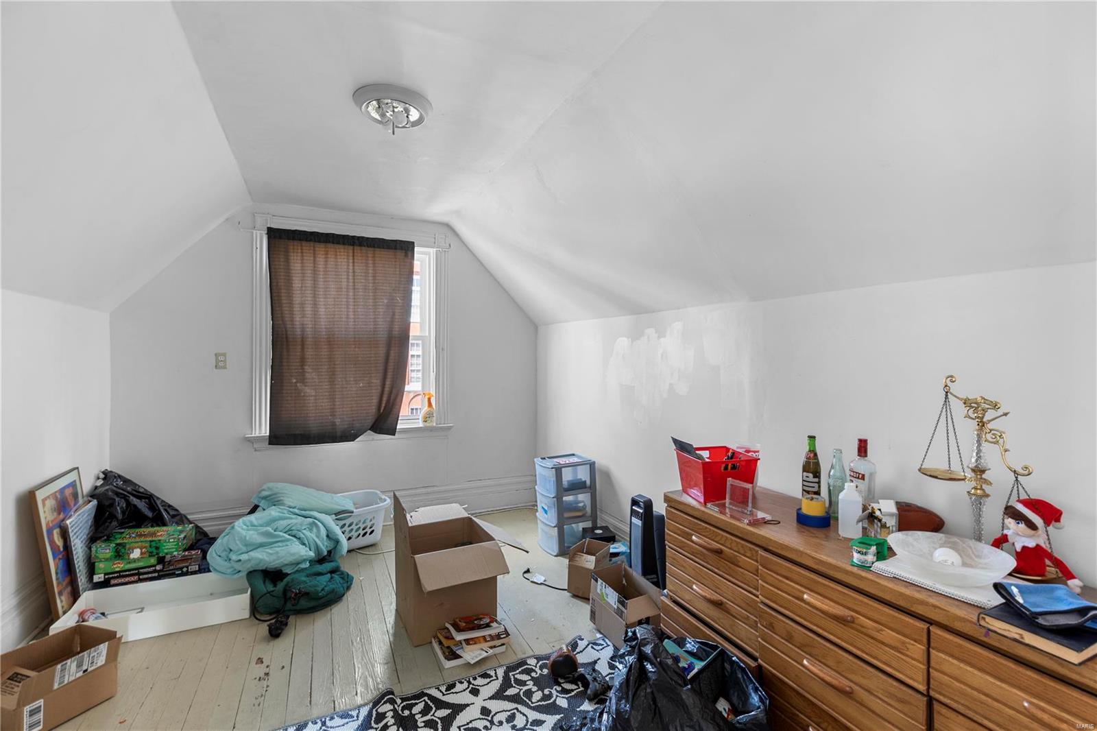 3939 Cleveland Avenue