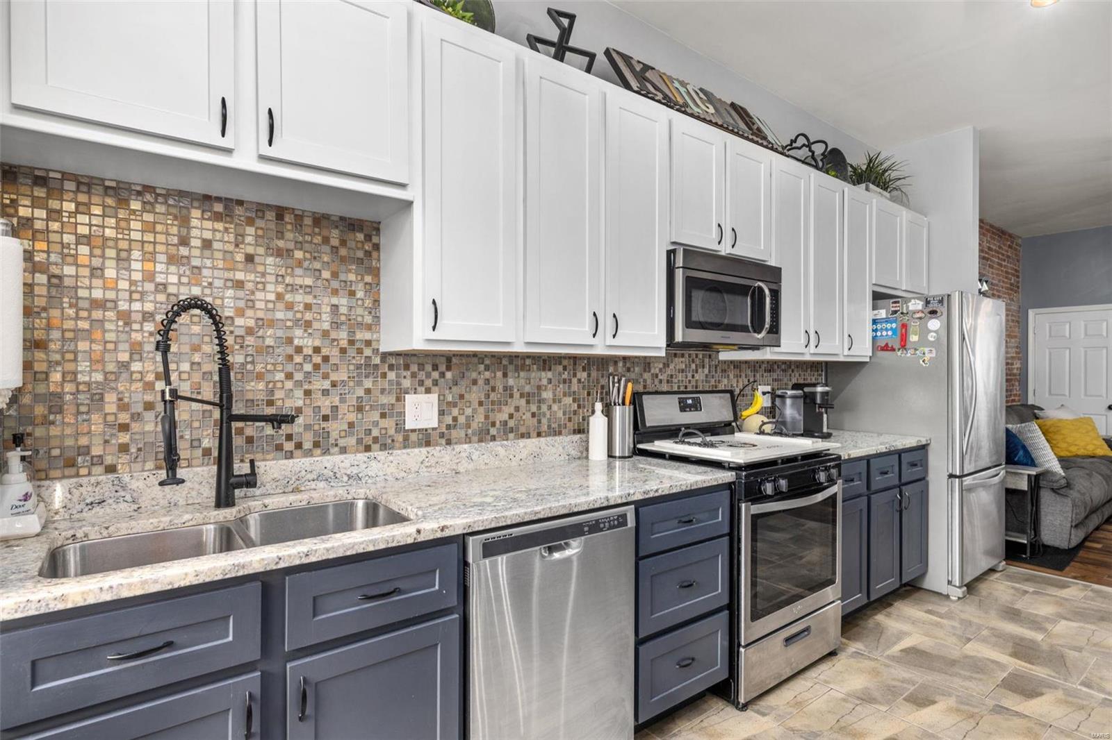 1924 Withnell Avenue