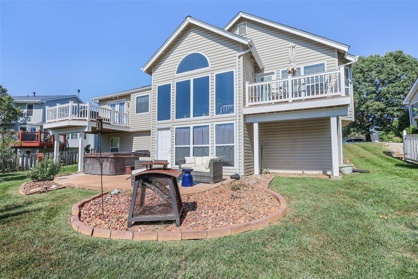 116 Fleur De Lis Drive