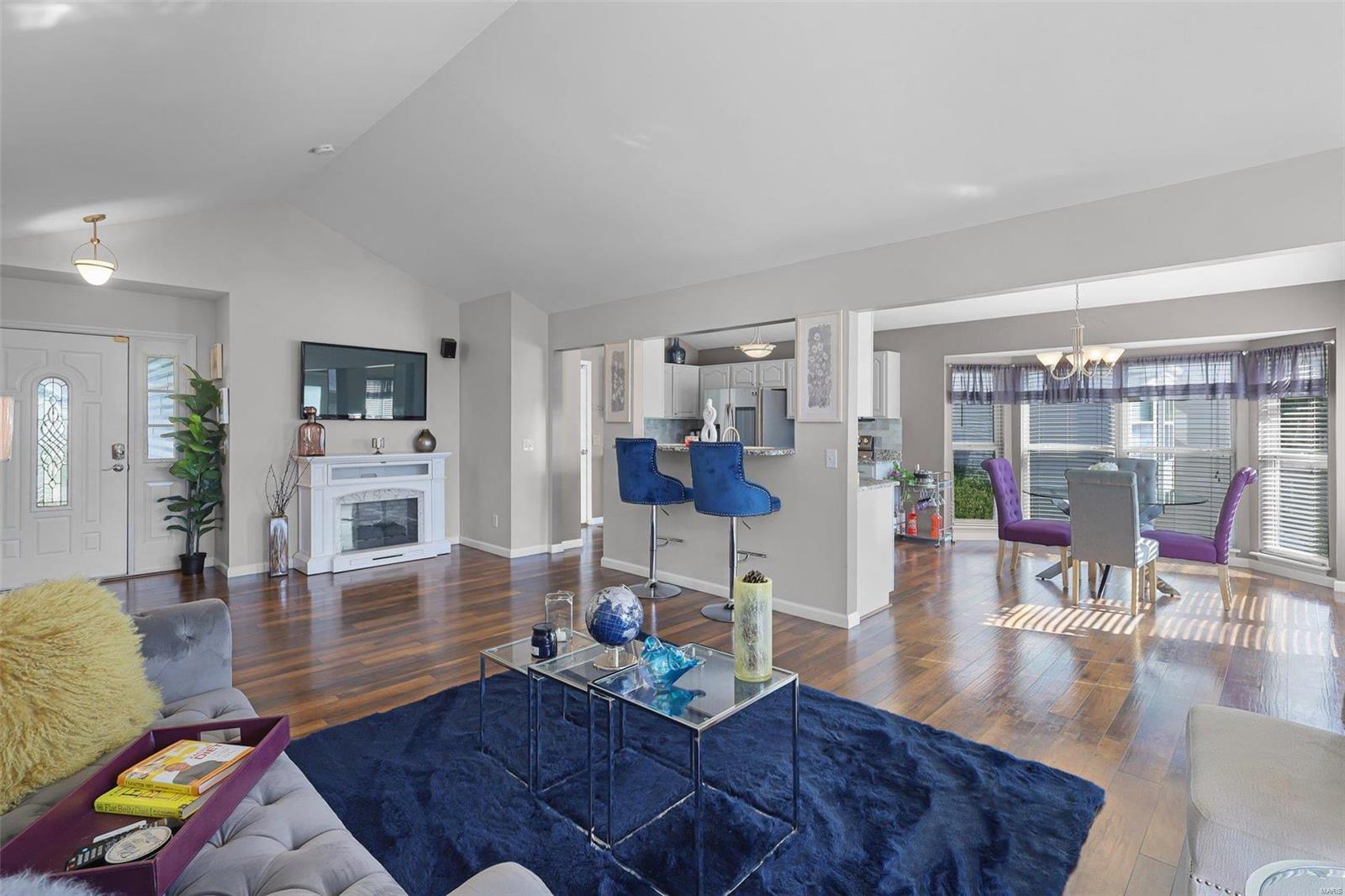 116 Fleur De Lis Drive