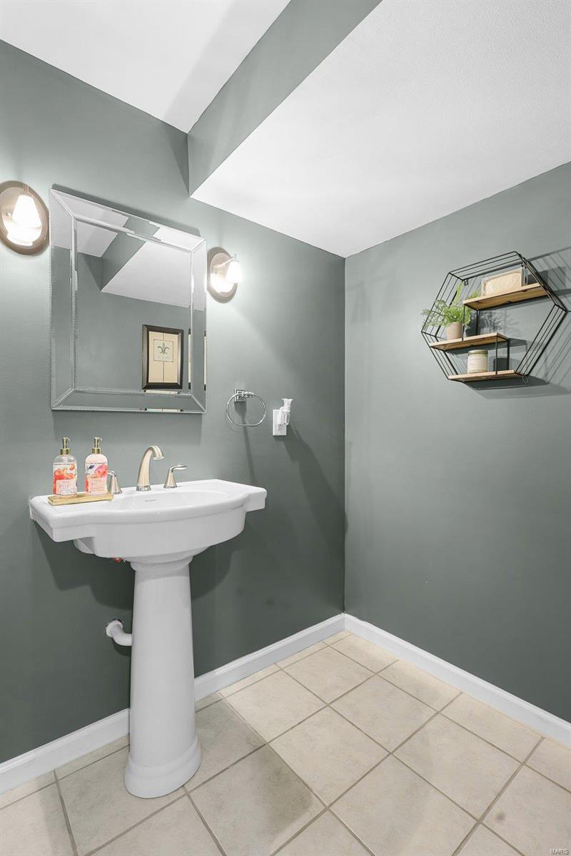 116 Fleur De Lis Drive