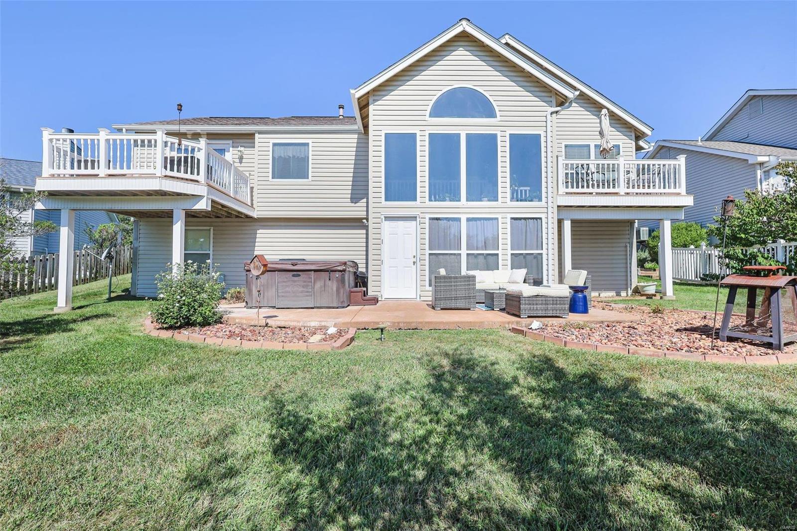 116 Fleur De Lis Drive