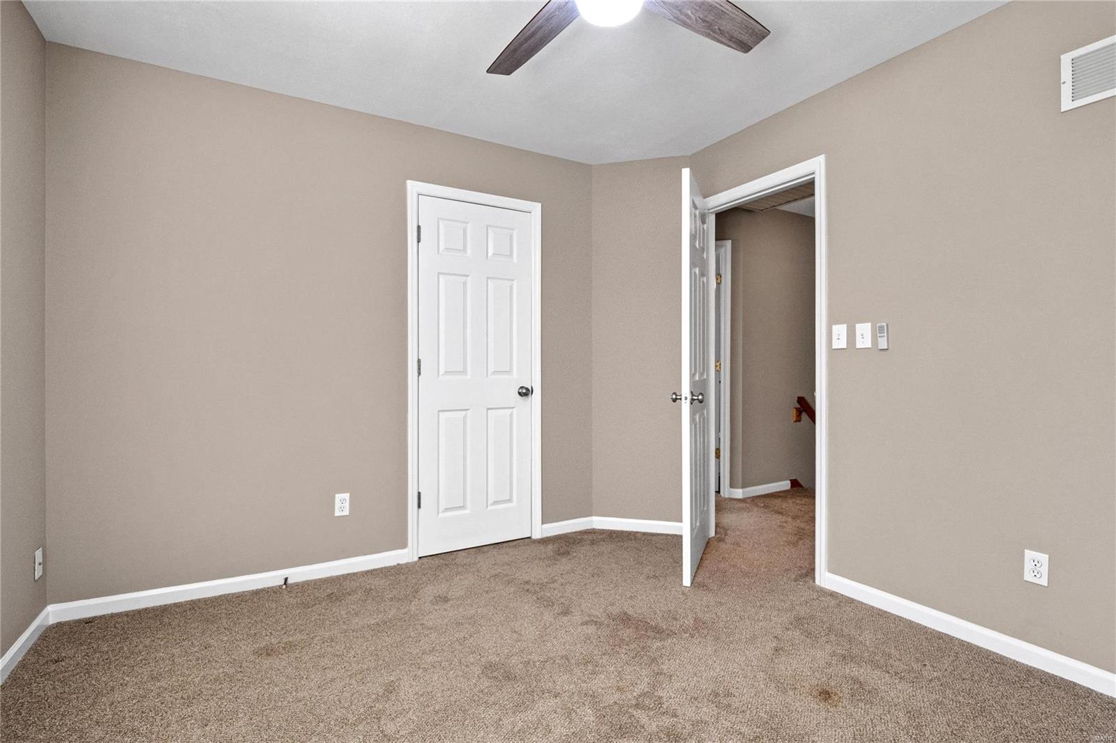 10472 Ashby Place Lane