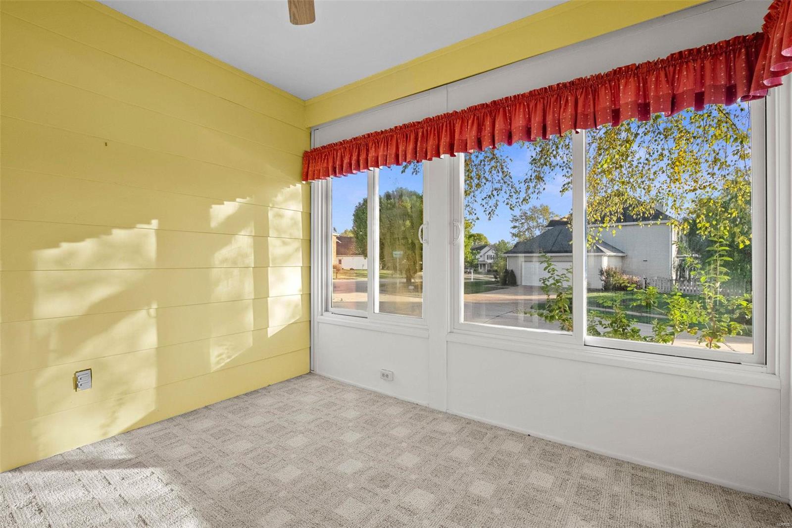 16500 Centerpointe Drive