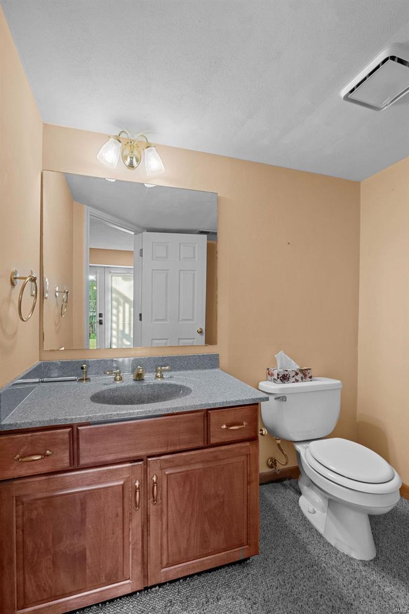 16500 Centerpointe Drive