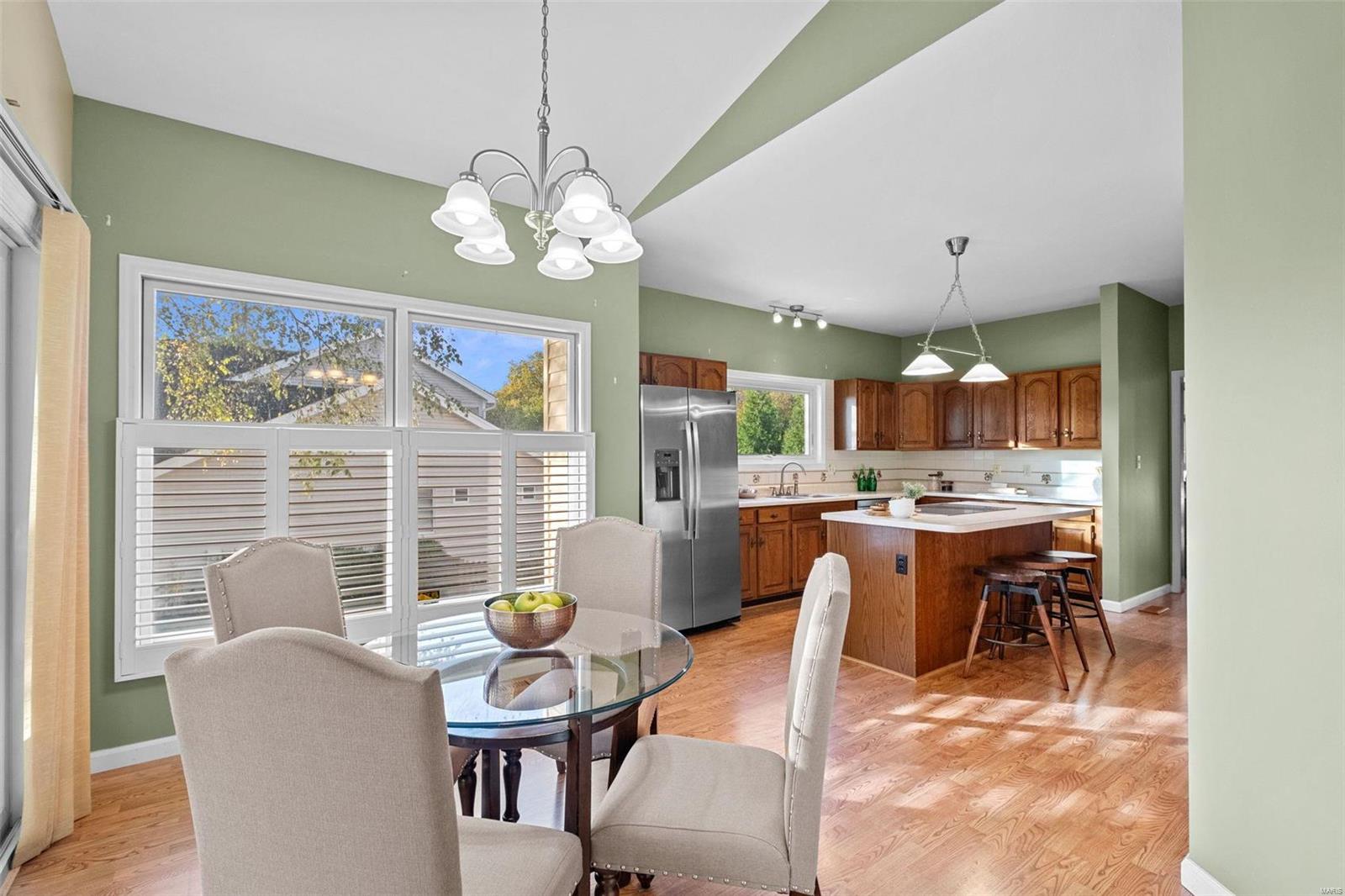 16500 Centerpointe Drive