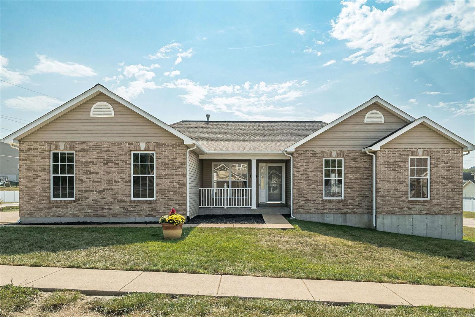 5302 S Bellerieve Lane