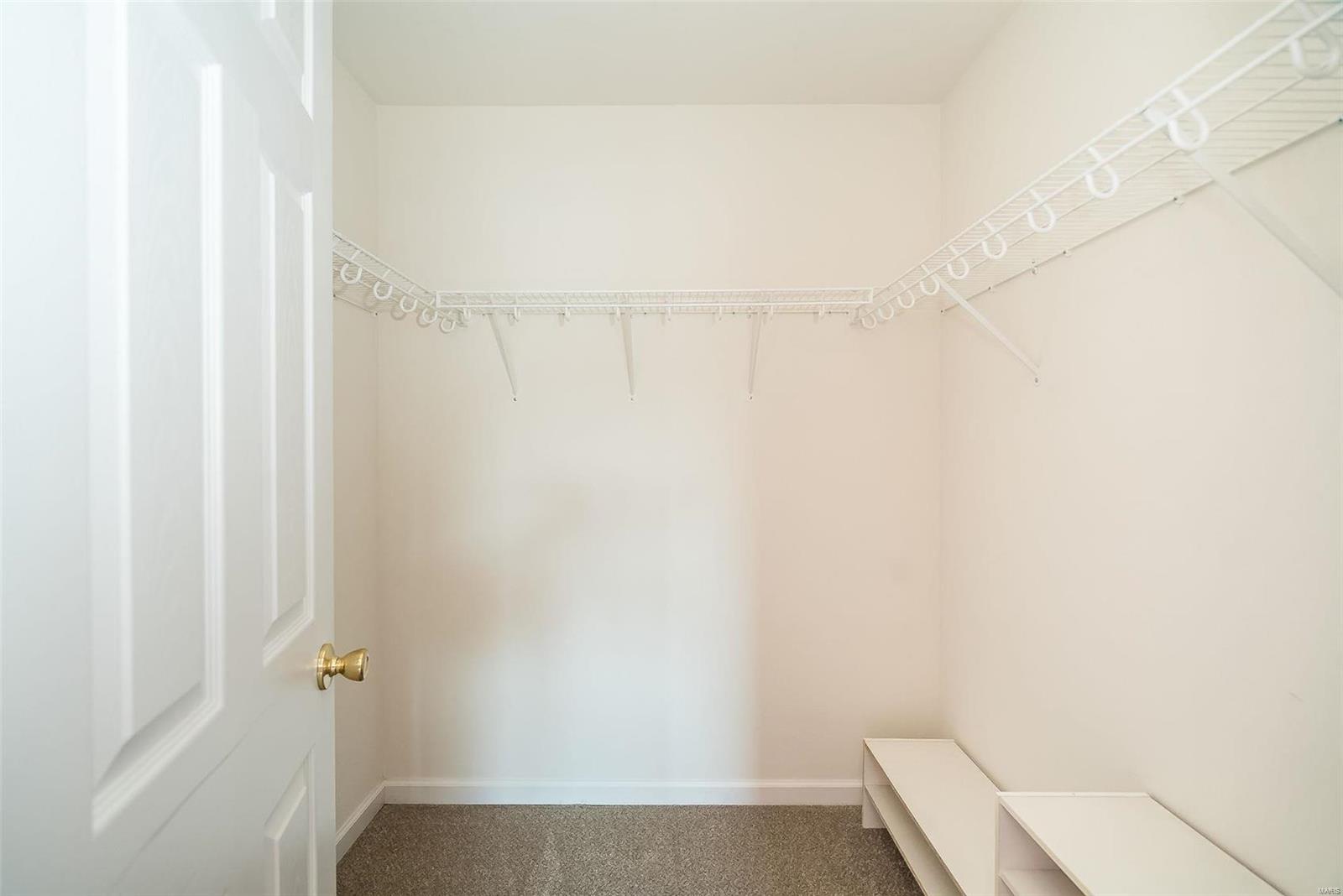 5302 S Bellerieve Lane