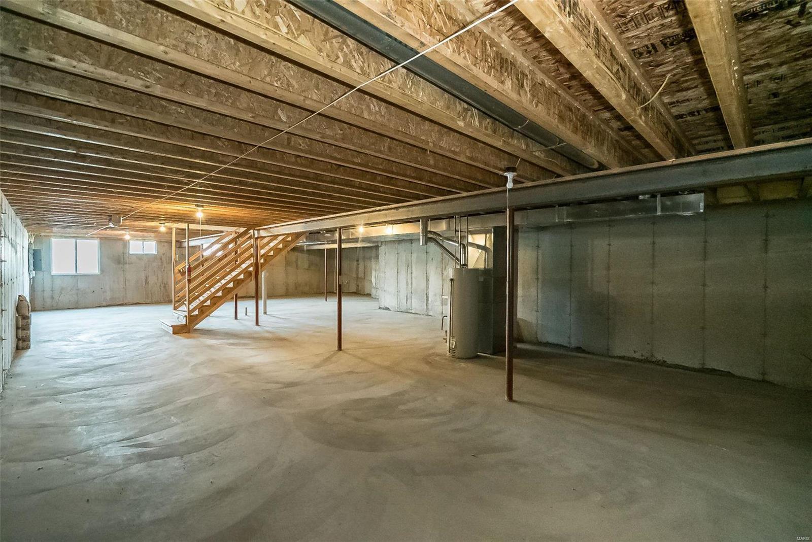 5302 S Bellerieve Lane