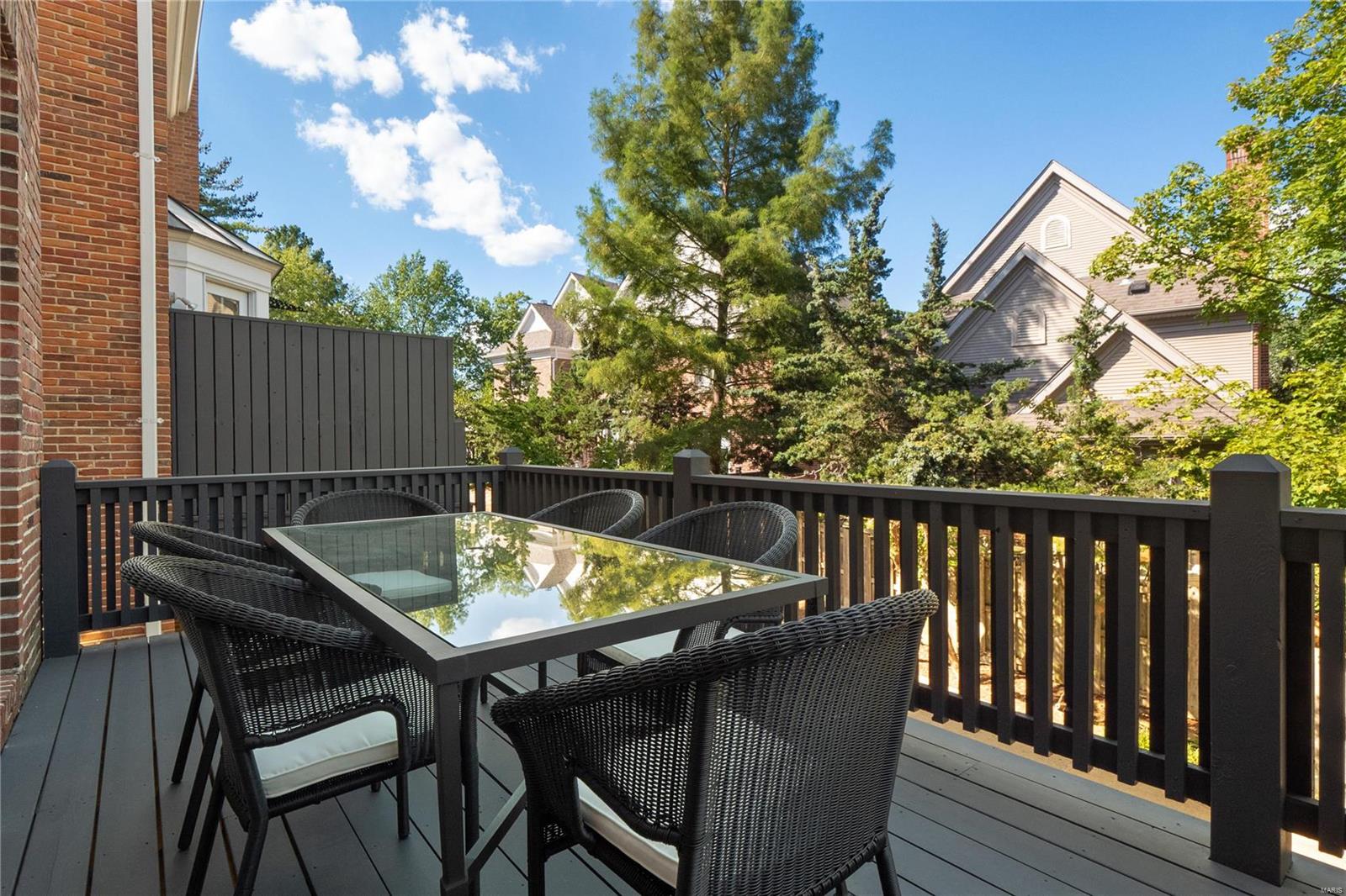 312 N Brentwood Boulevard Unit: 8